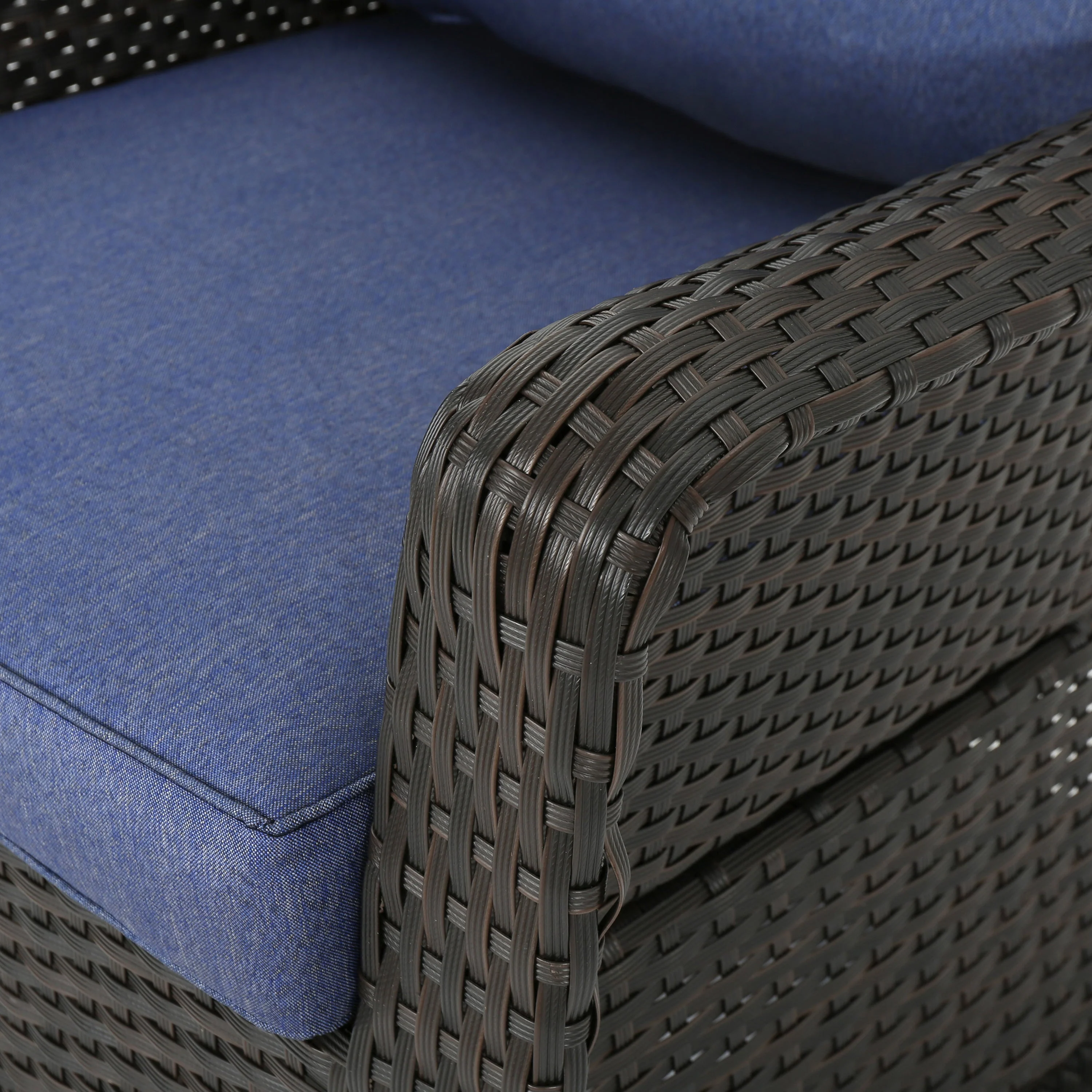 Liam Swivel Club Chair (Set of 2) - Image 11