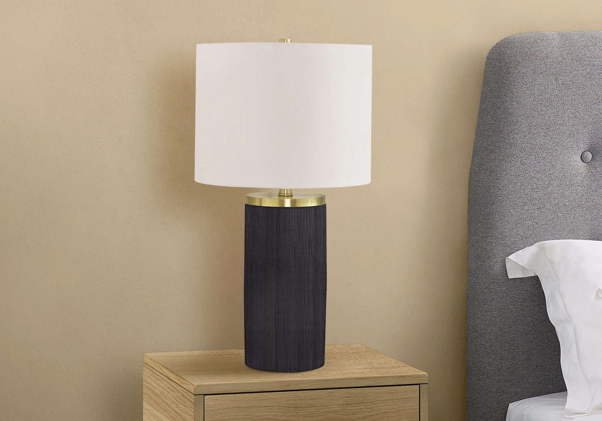 Lighting, Table Lamp, Concrete, Modern - Black - Image 2