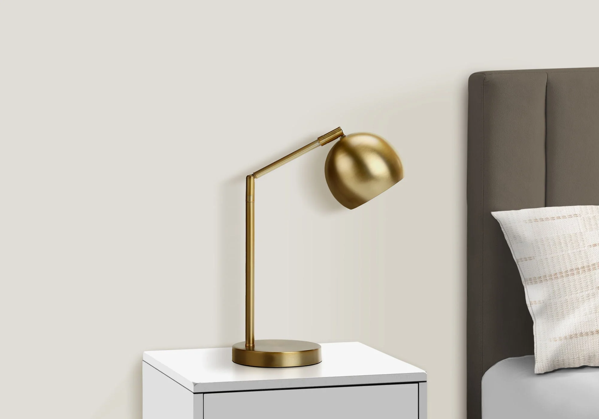 Lighting, Table Lamp, Contemporary - Gold - Image 3