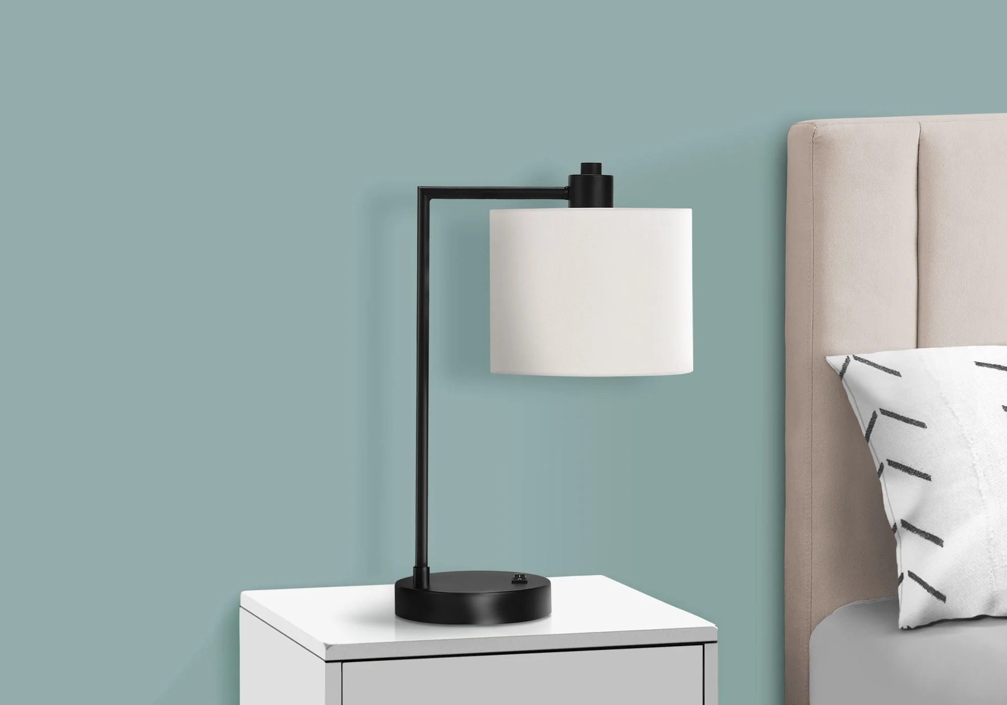 Lighting, Table Lamp, USB Port Included, Modern - Black / Cream - Image 4
