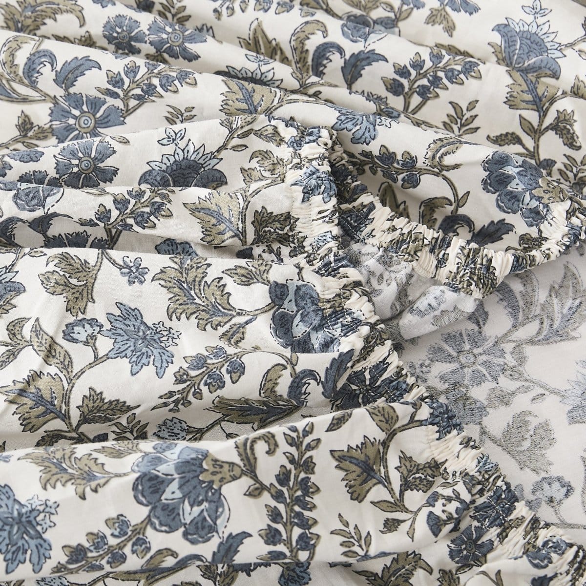 Lillian Block Print Cotton Sheet Set - Image 8