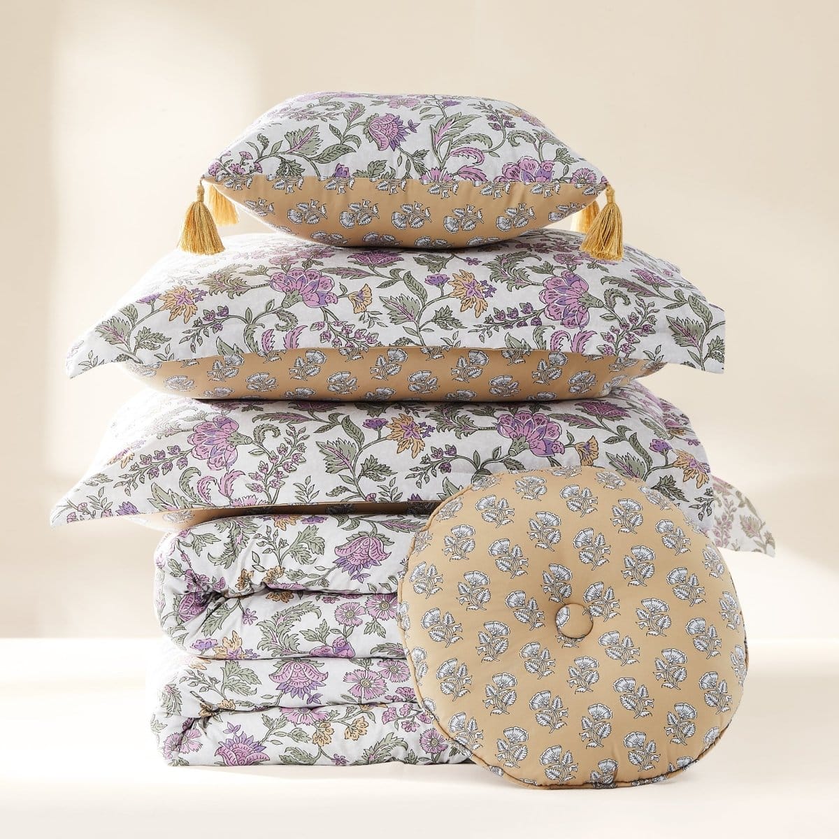 Lillian Block Print Reversible Comforter Set 5Pc - Image 12