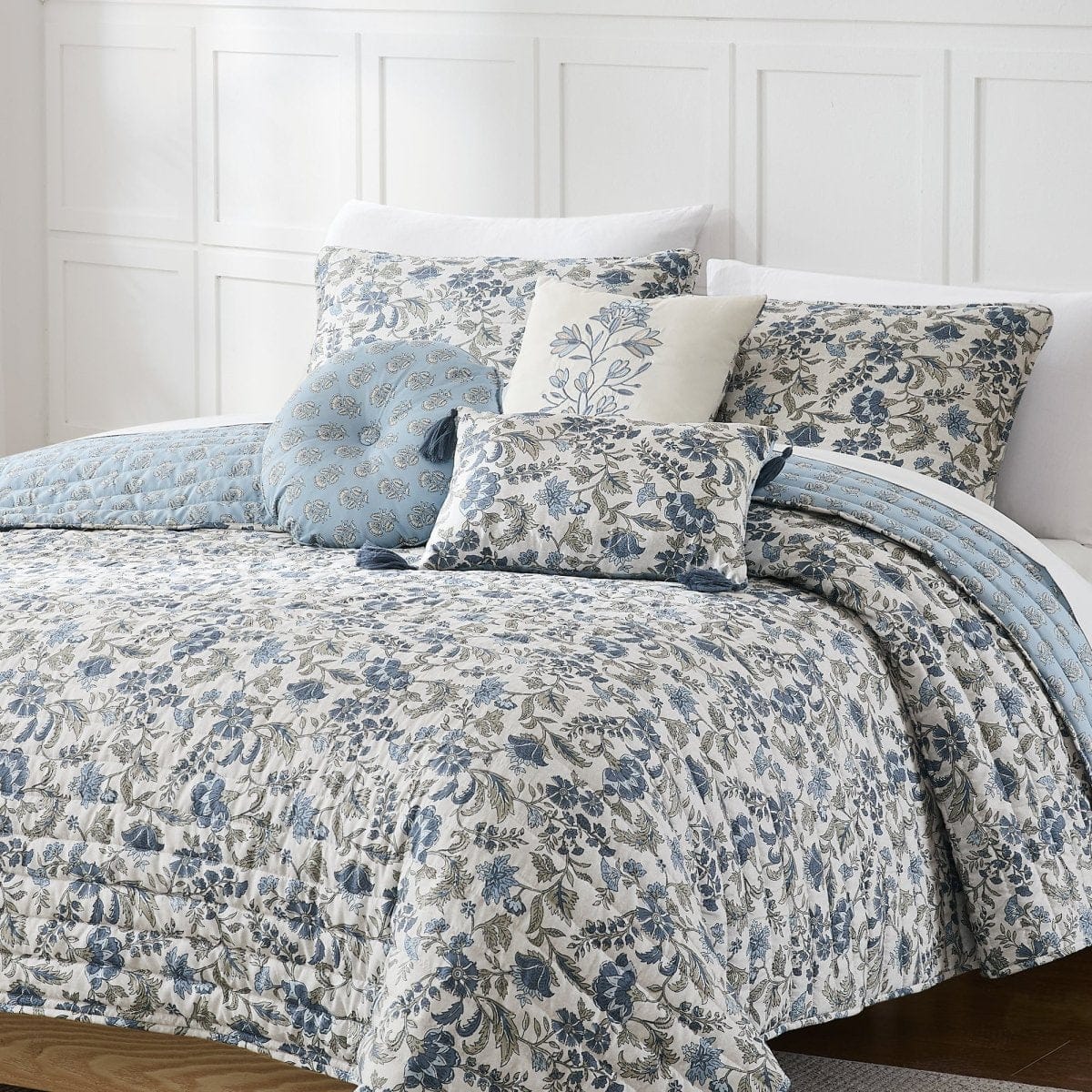 Lillian Block Print Reversible Quilt 6 Set - Image 2