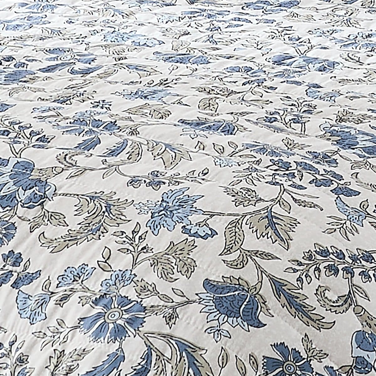 Lillian Block Print Reversible Quilt 6 Set - Image 5