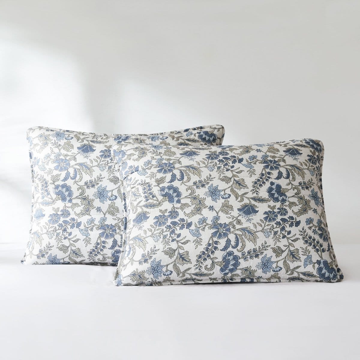 Lillian Block Print Reversible Quilt 6 Set - Image 6