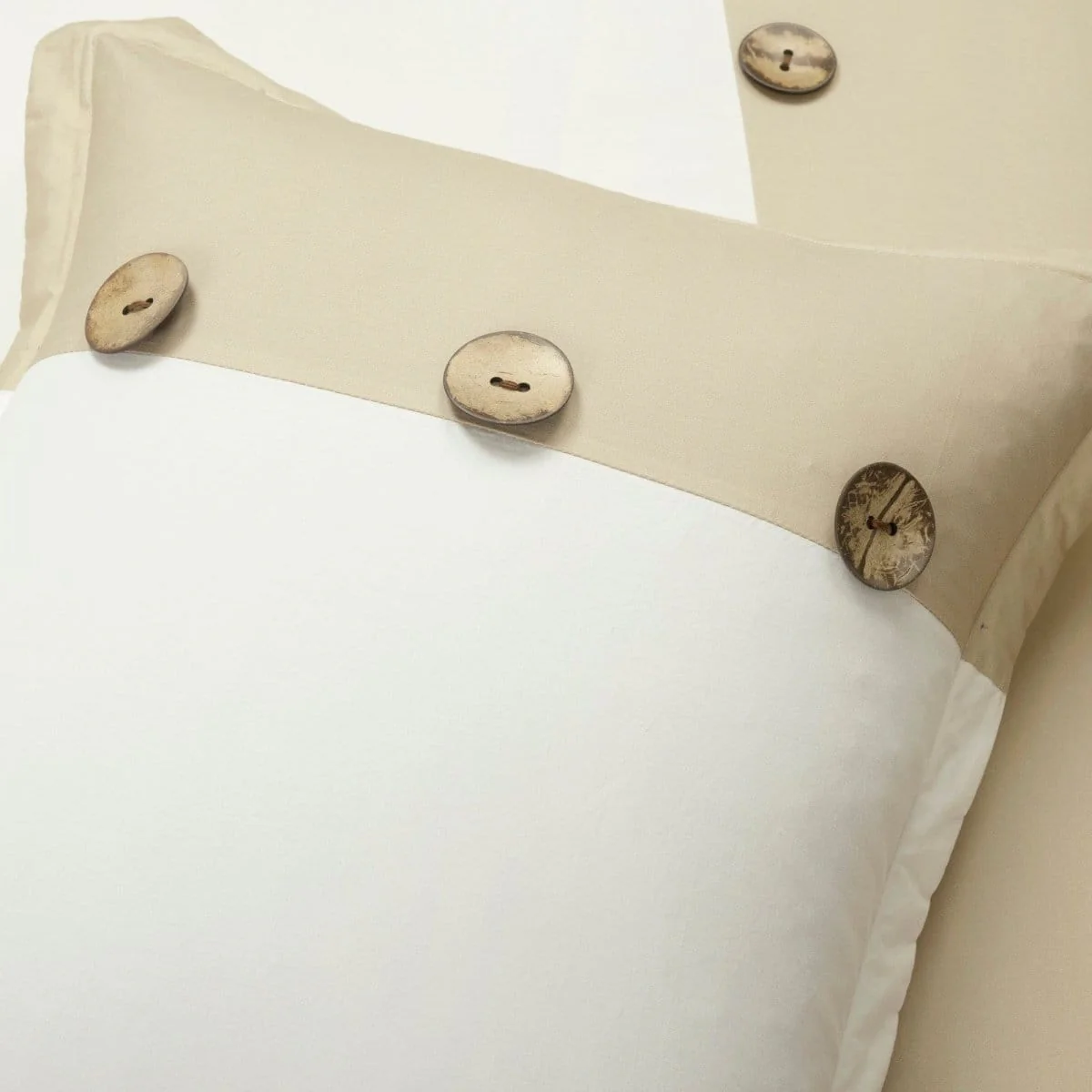 Linen Button Comforter 5 Piece Set - Image 15