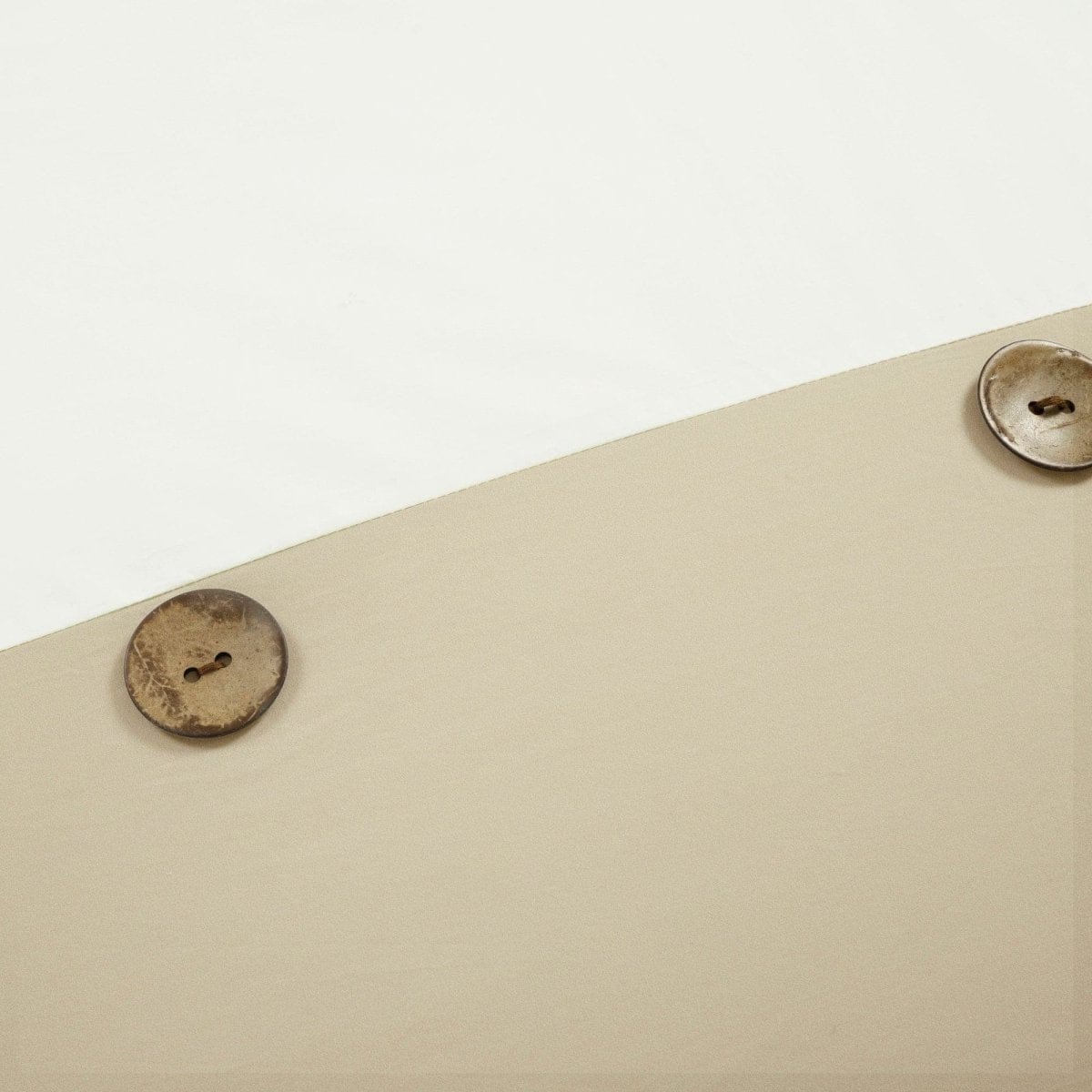Linen Button Comforter 5 Piece Set - Image 16