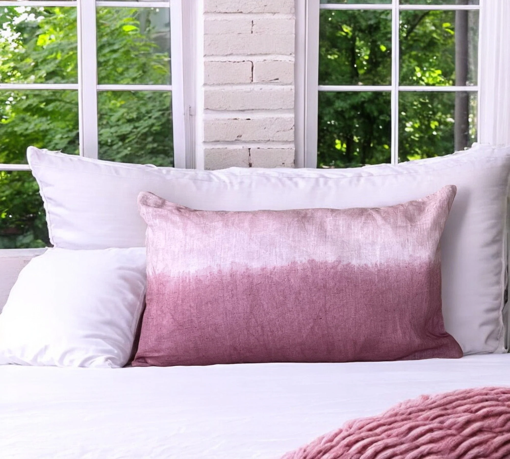 Linen Lumbar Ombre Throw Pillow - Image 4