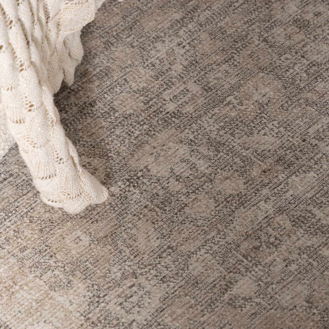 Livabliss x Galey Alix Maria Elena V Vintage Medallion Area Rug - Image 19