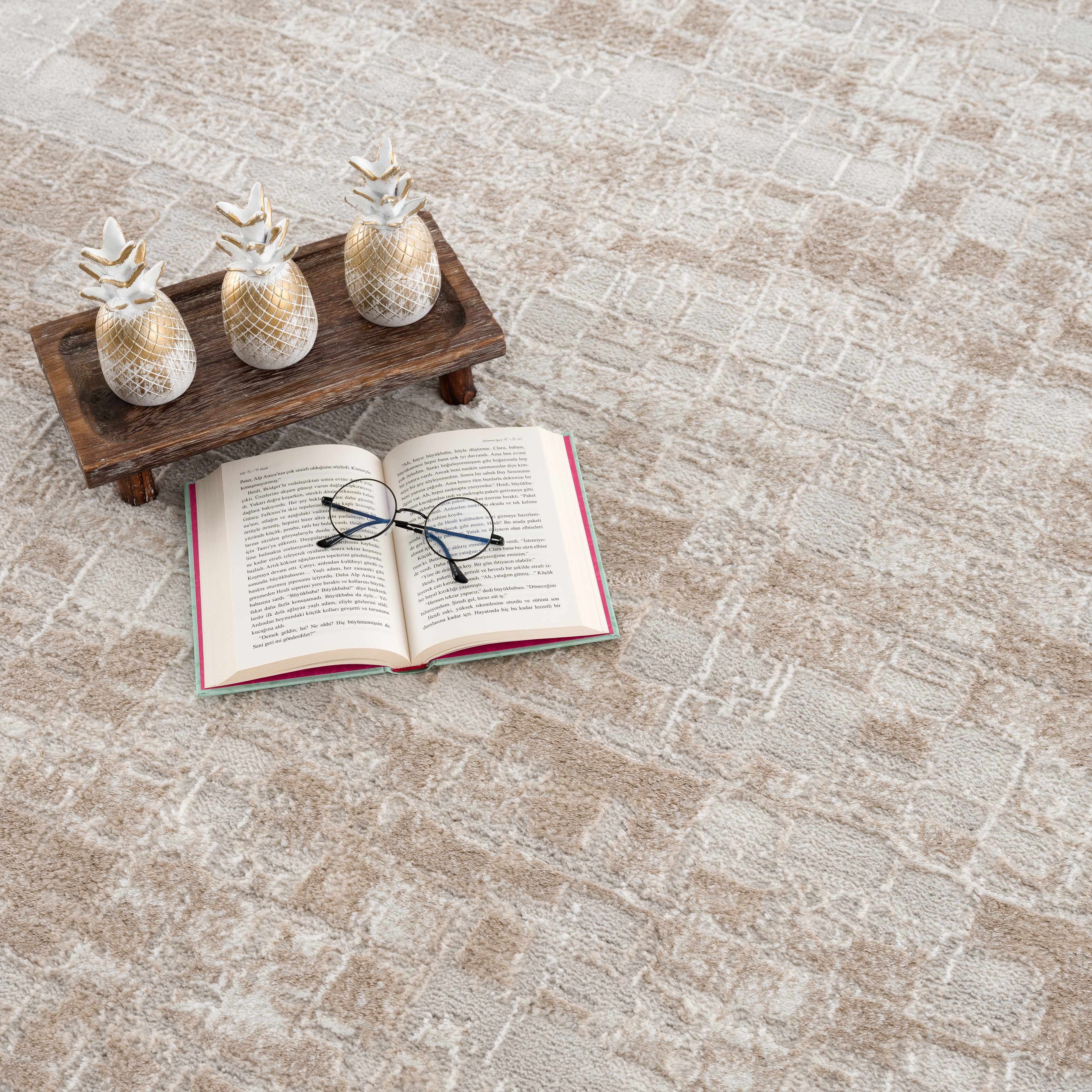 Liveri Pink Mosaic Rug - Promo - Image 11
