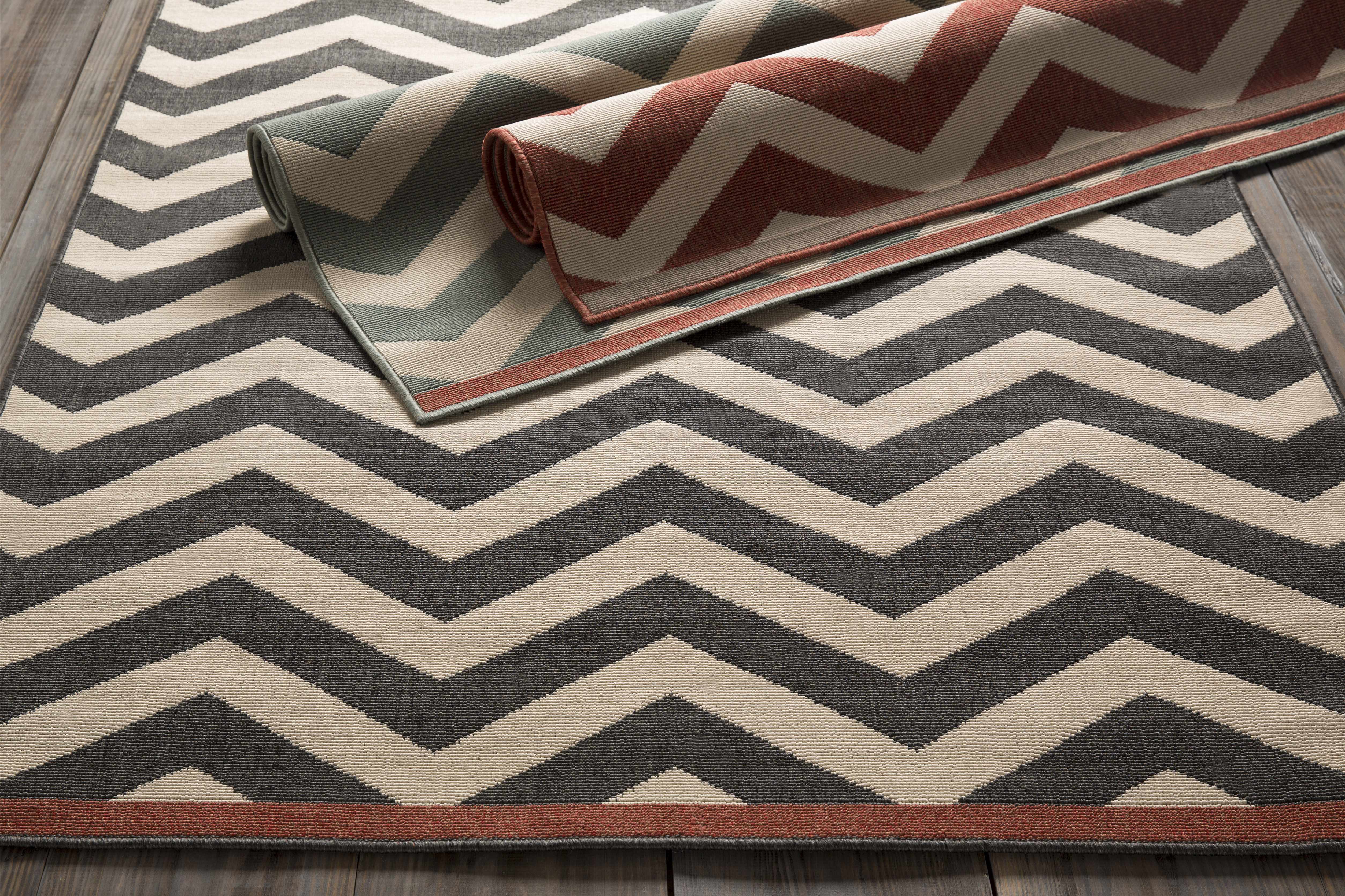 Lockhart Outdoor Rug - Clearance - Image 3