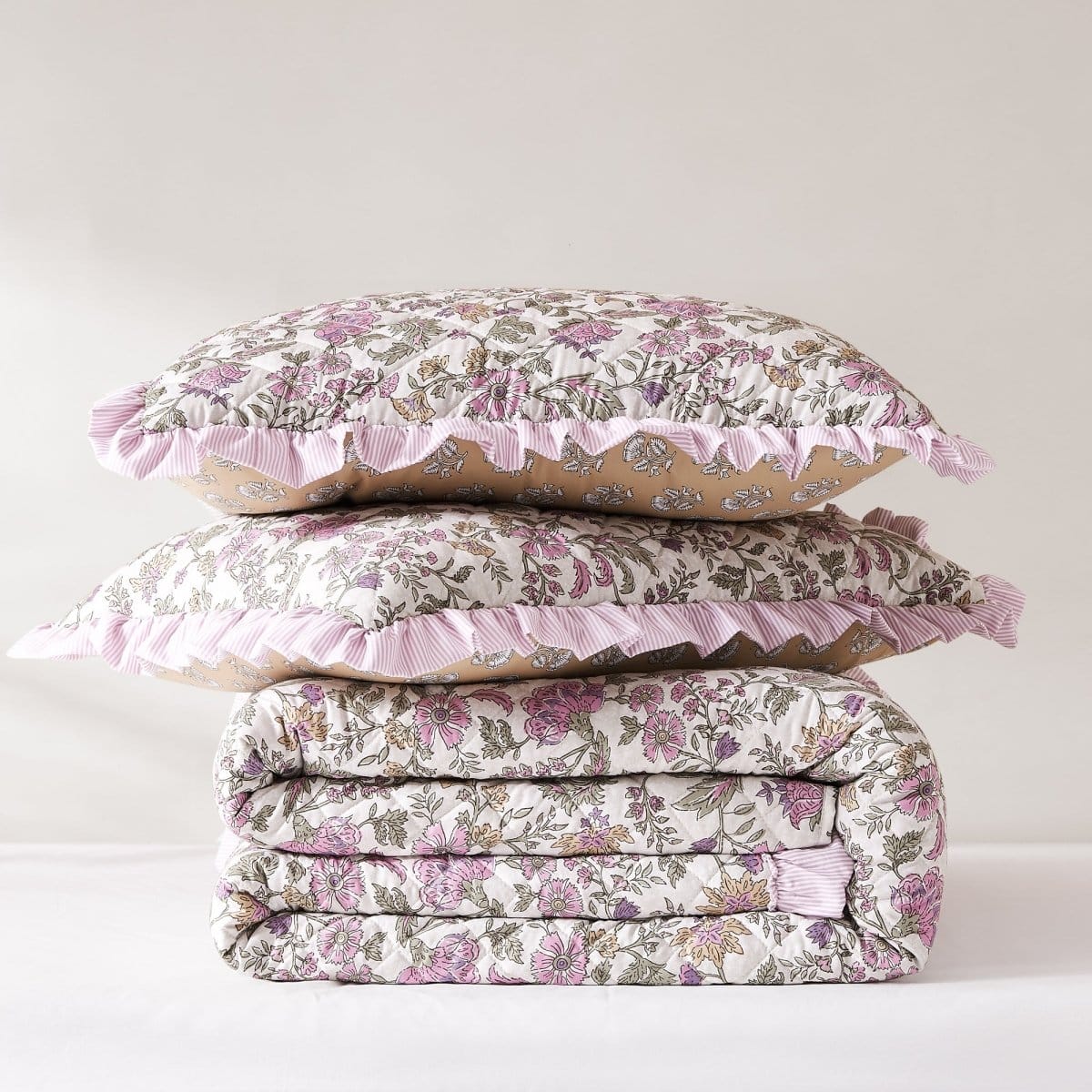Lola Block Print Ruffle Reversible Floral Quilt Set - Image 4