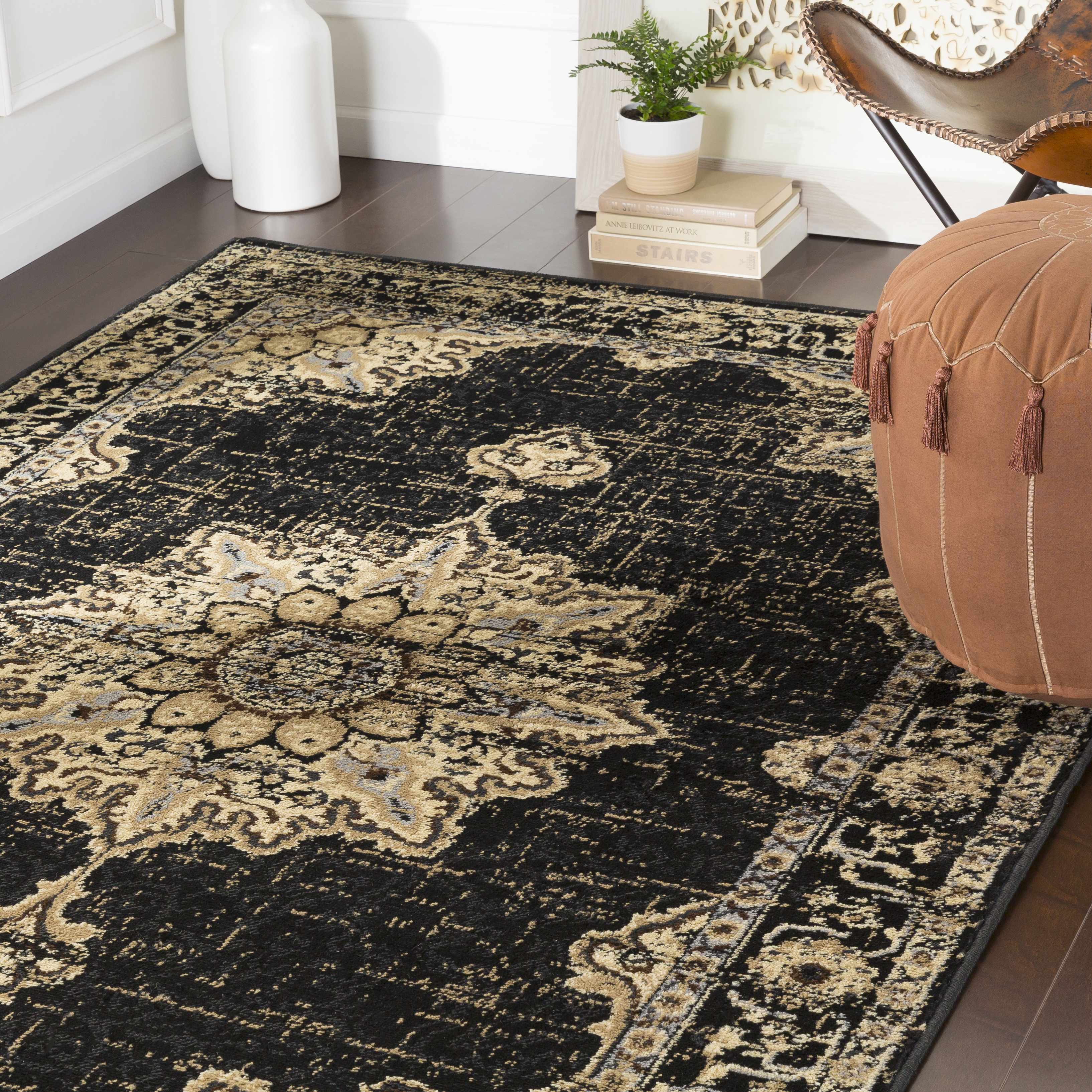 Lostwithiel Black Medallion Rug - Image 3