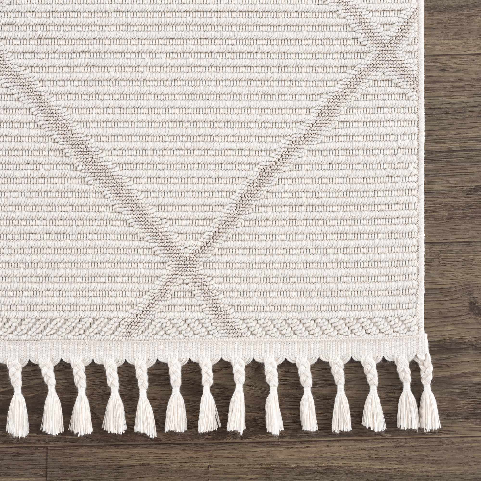 Lova Area Rug - Image 8