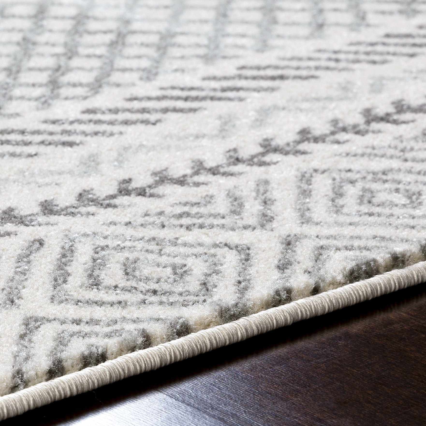 Lovern Area Rug - Clearance - Image 4