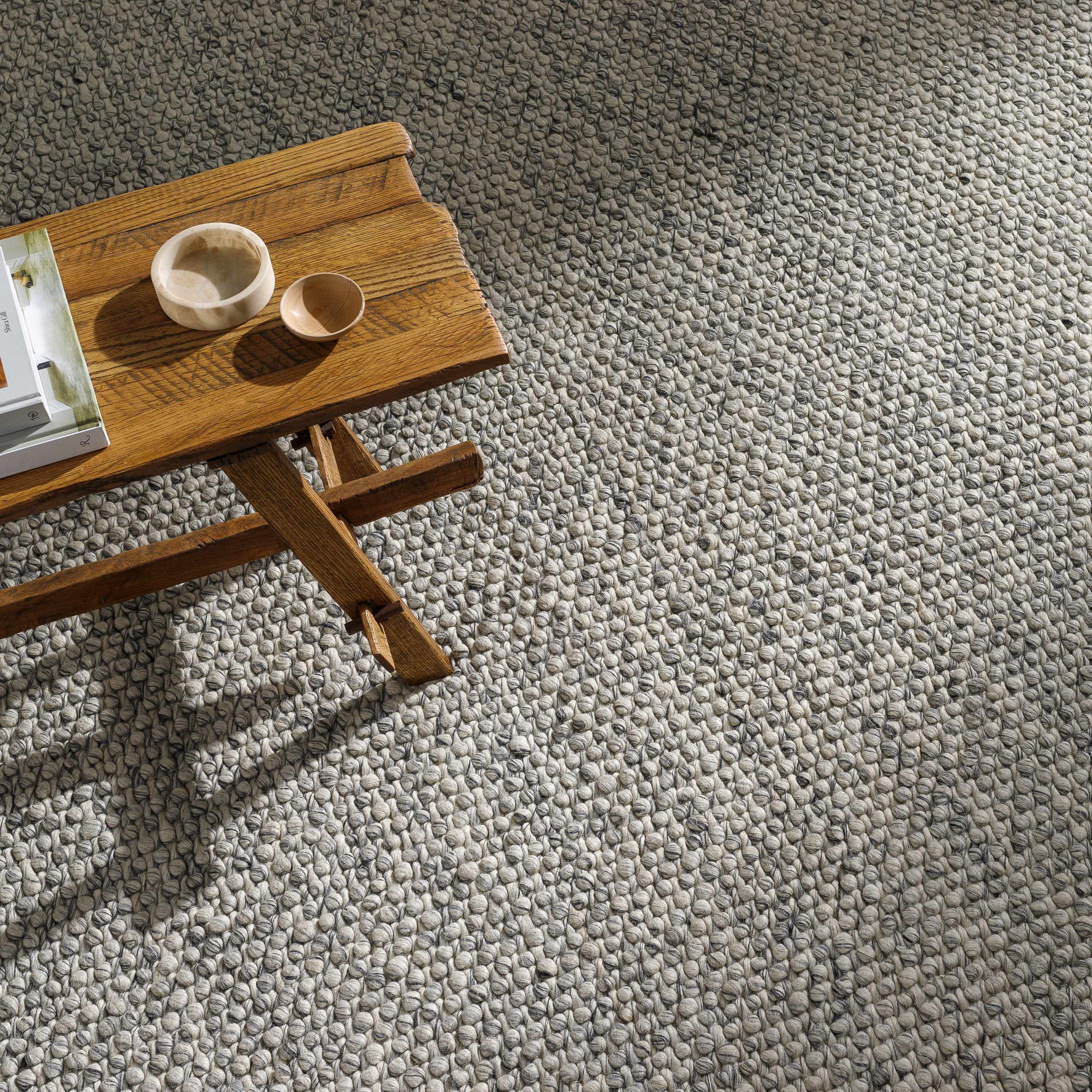 Lucerne LNE-1001 Gray Wool Rug - Image 3