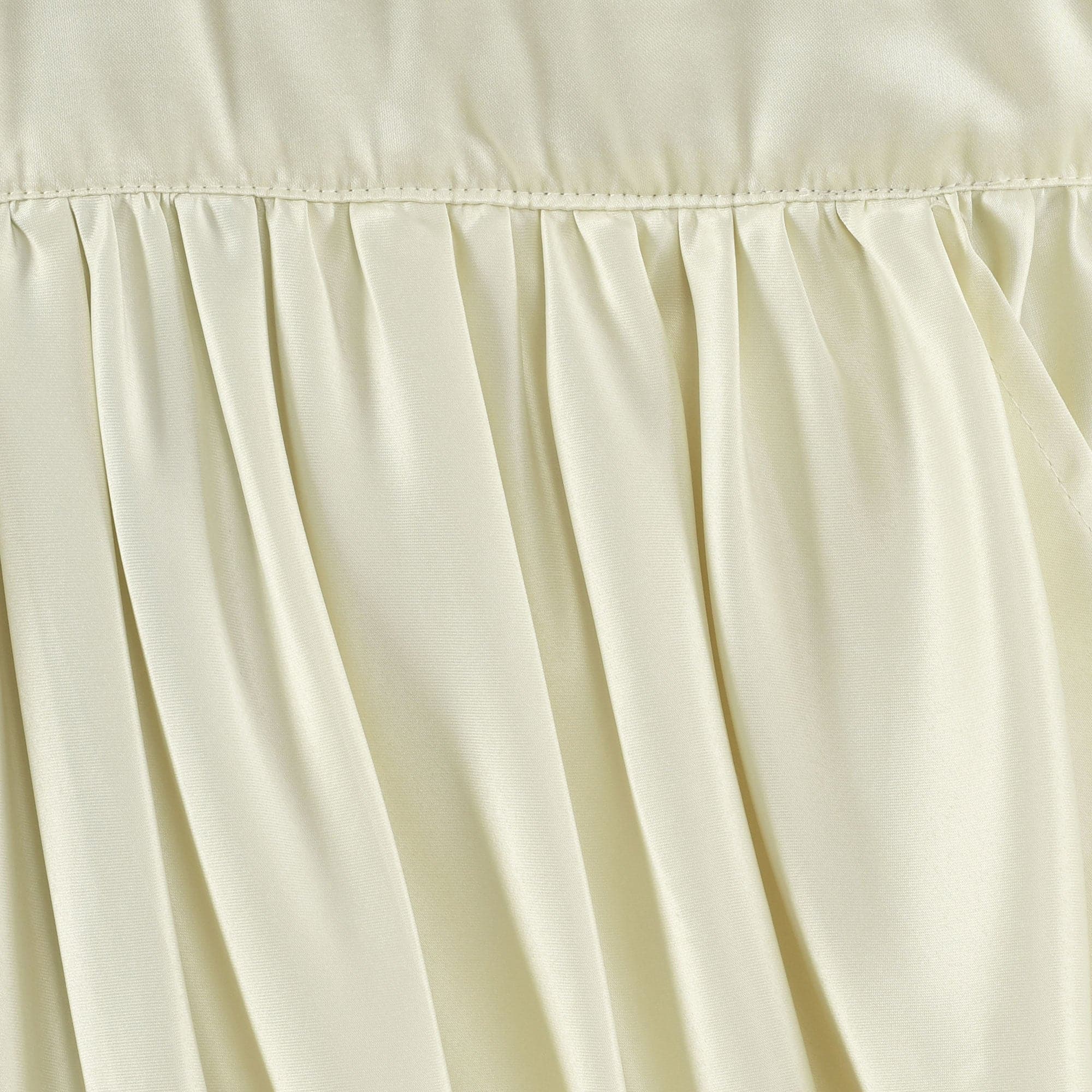 Lucia Valance - Image 12