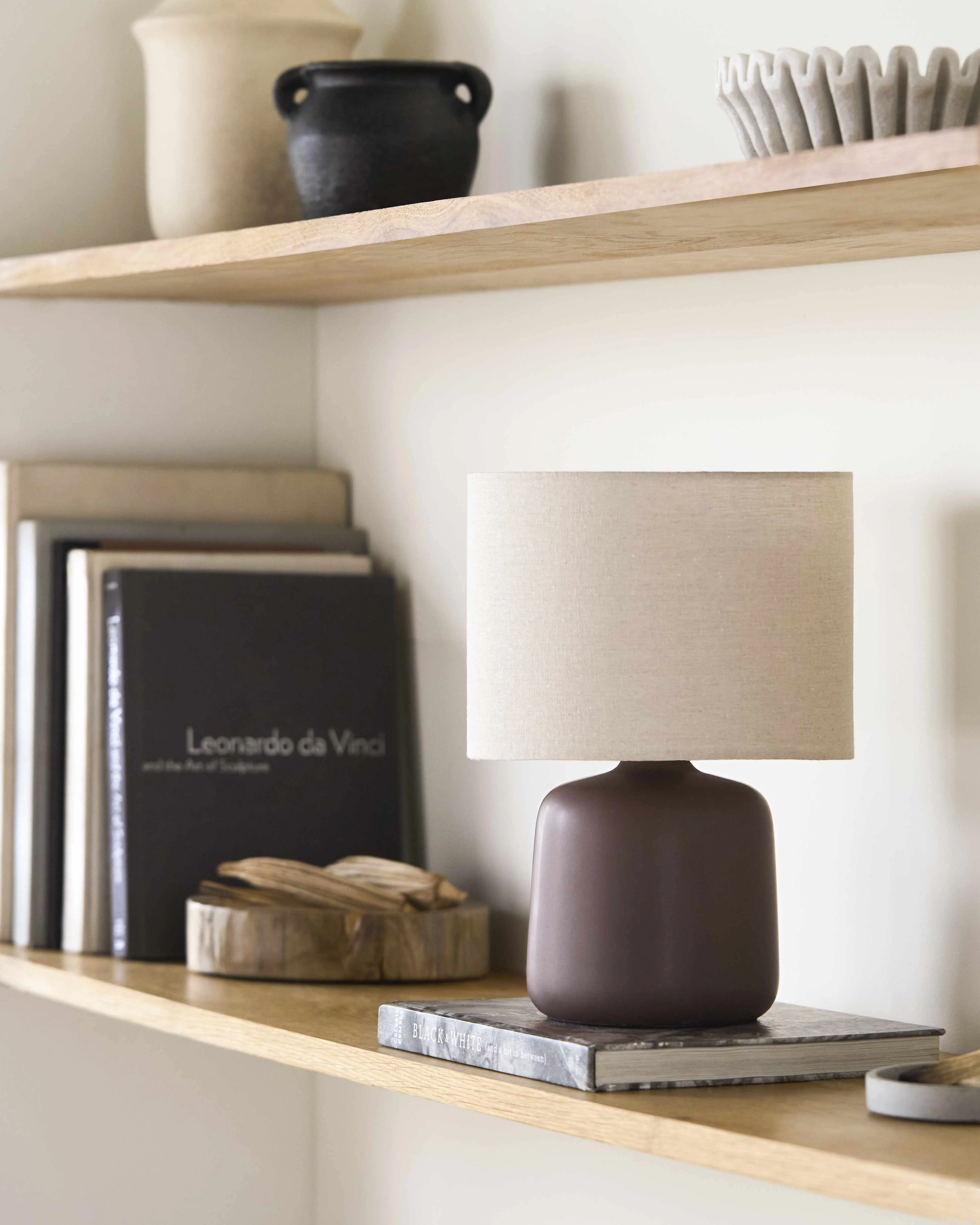 Lumellogno Dark Brown Table Lamp - Image 7
