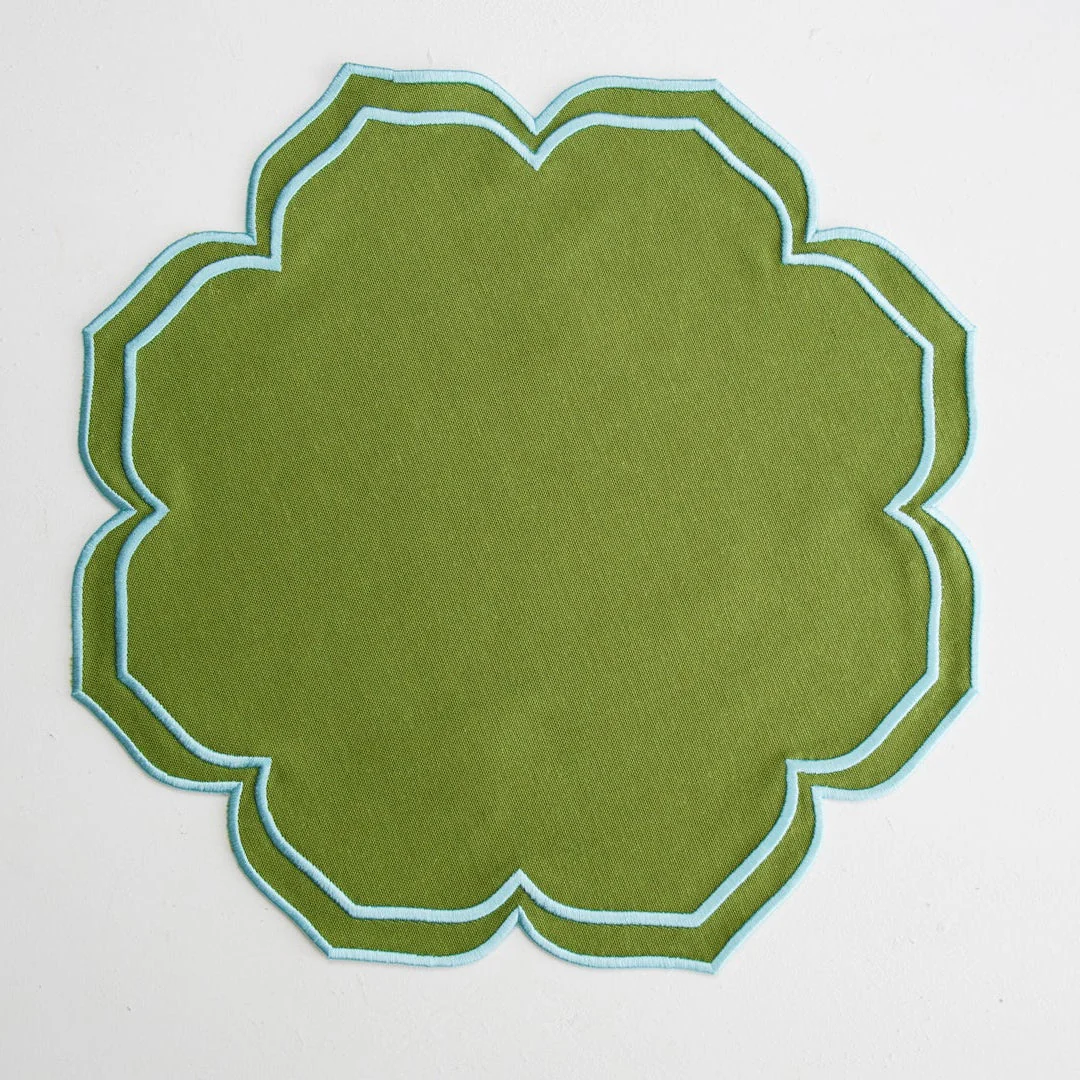 LUMERA GREEN FABRIC PLACEMAT - Image 2
