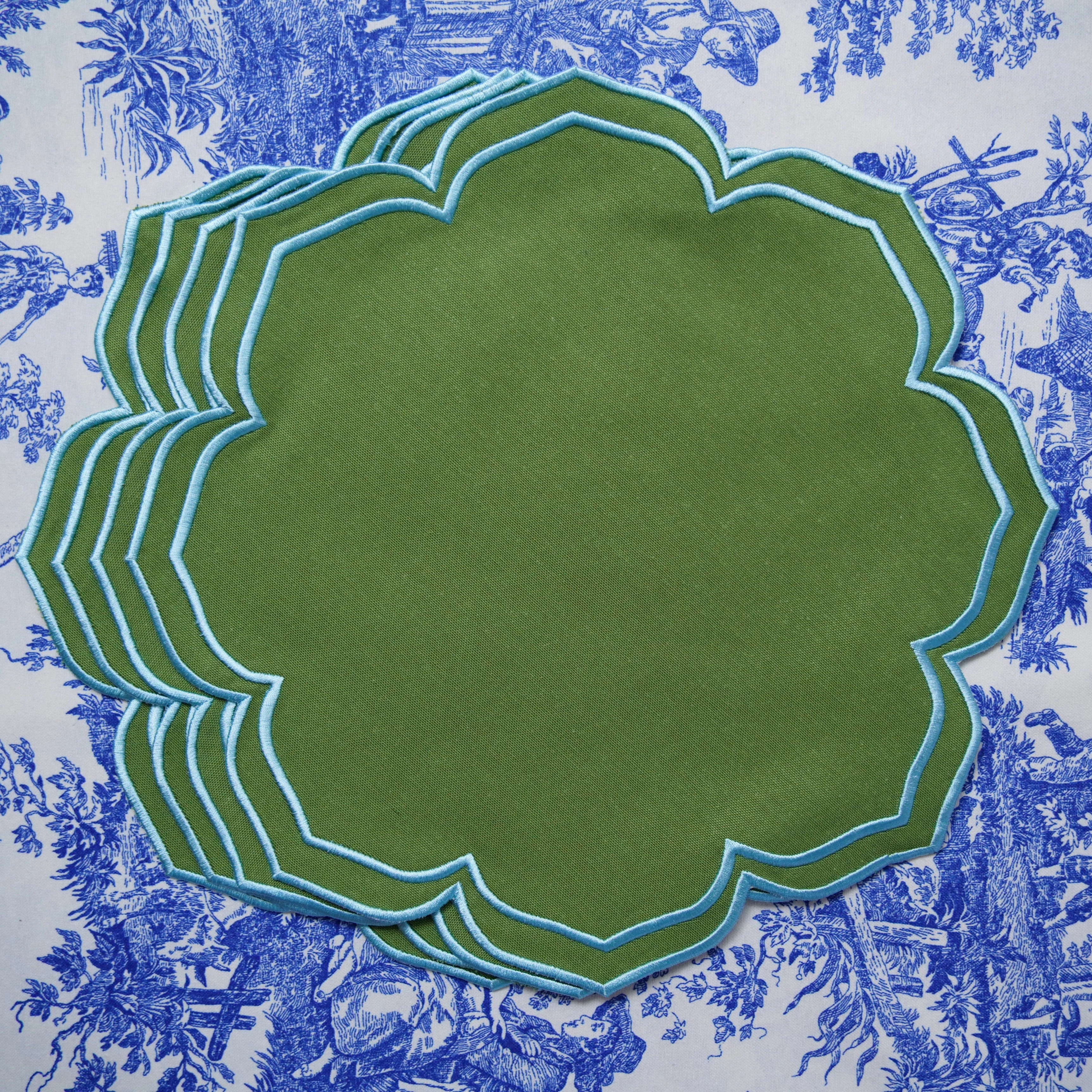 LUMERA GREEN FABRIC PLACEMAT - Image 3