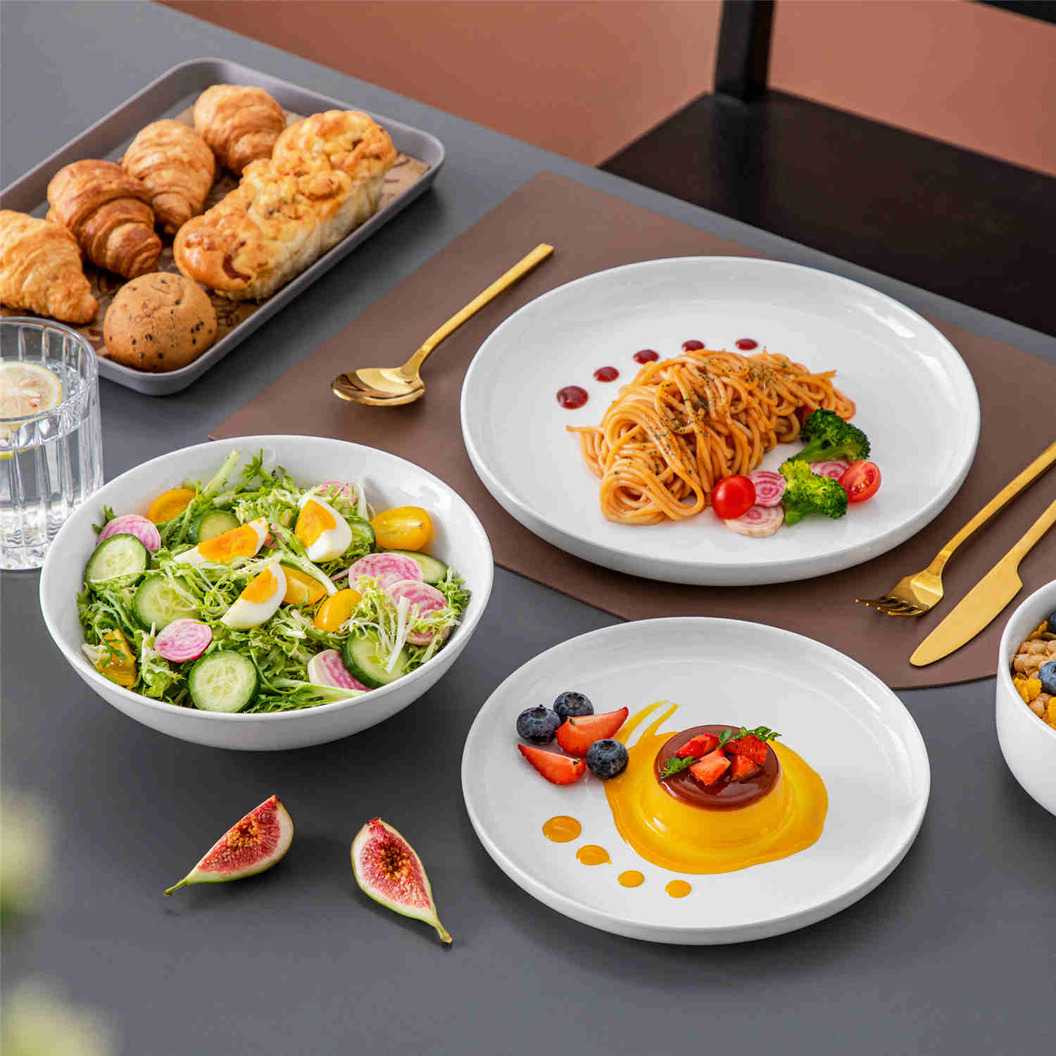 Luna 16 Piece Dinnerware Set - Image 2