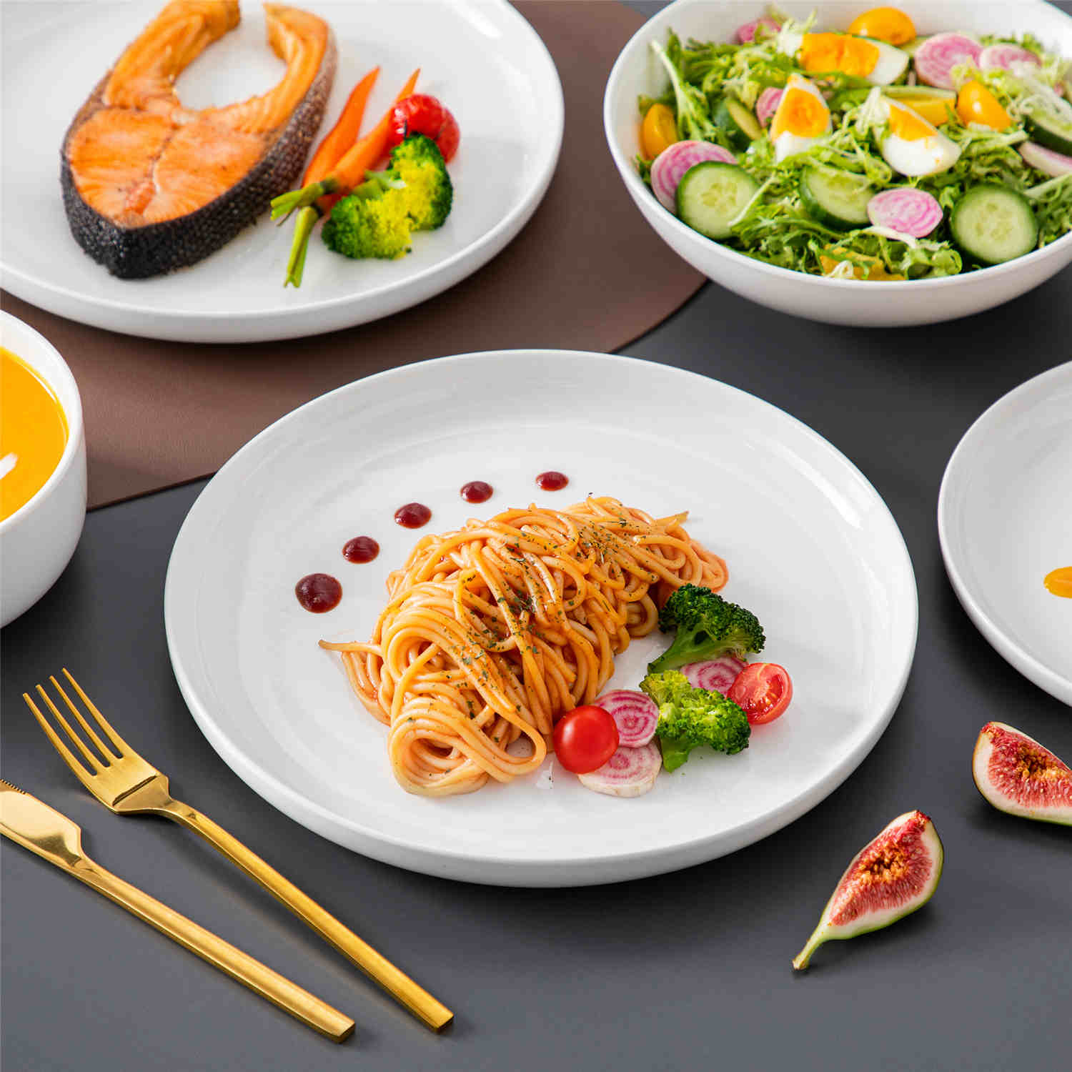 Luna 16 Piece Dinnerware Set - Image 6