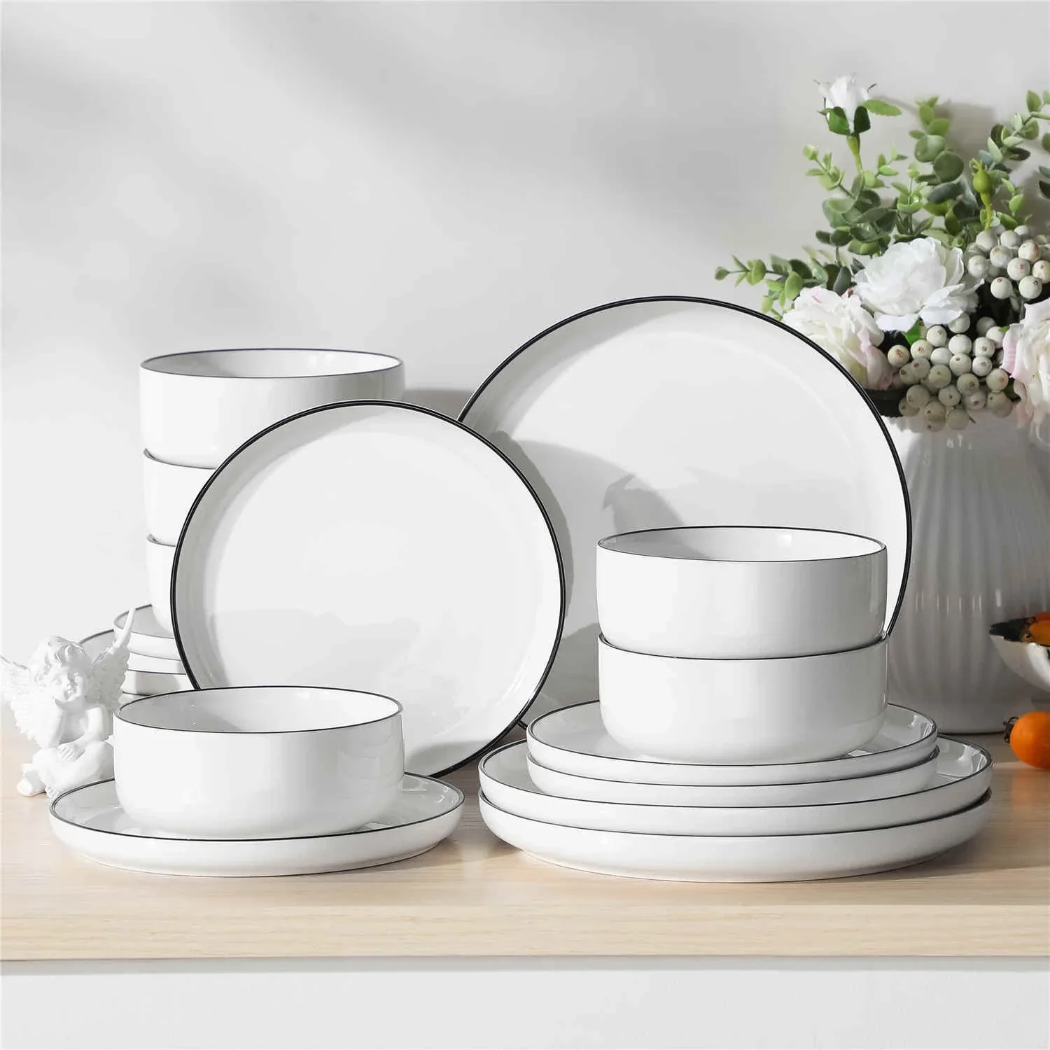 Luna 18 Piece Dinnerware Set - Image 11
