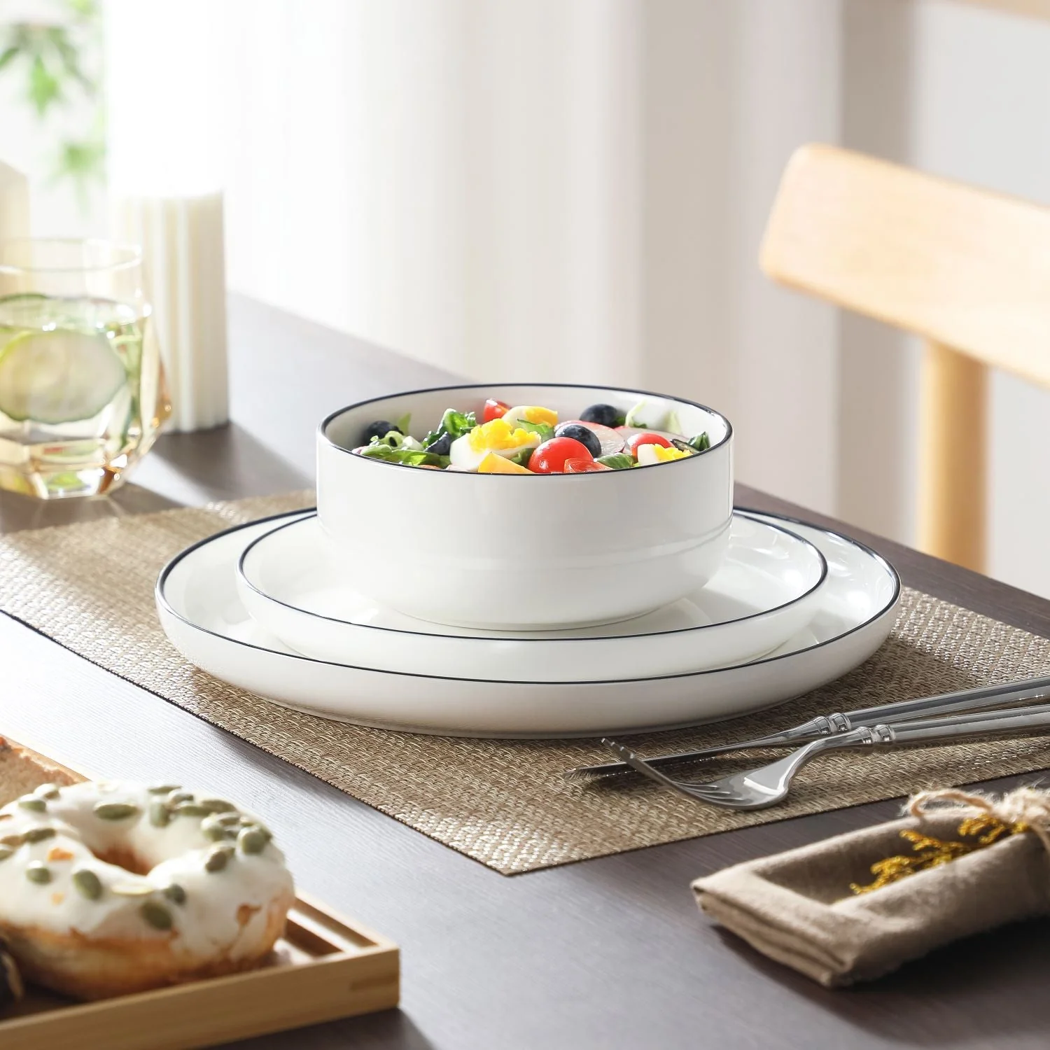 Luna 18 Piece Dinnerware Set for 6 - Image 16
