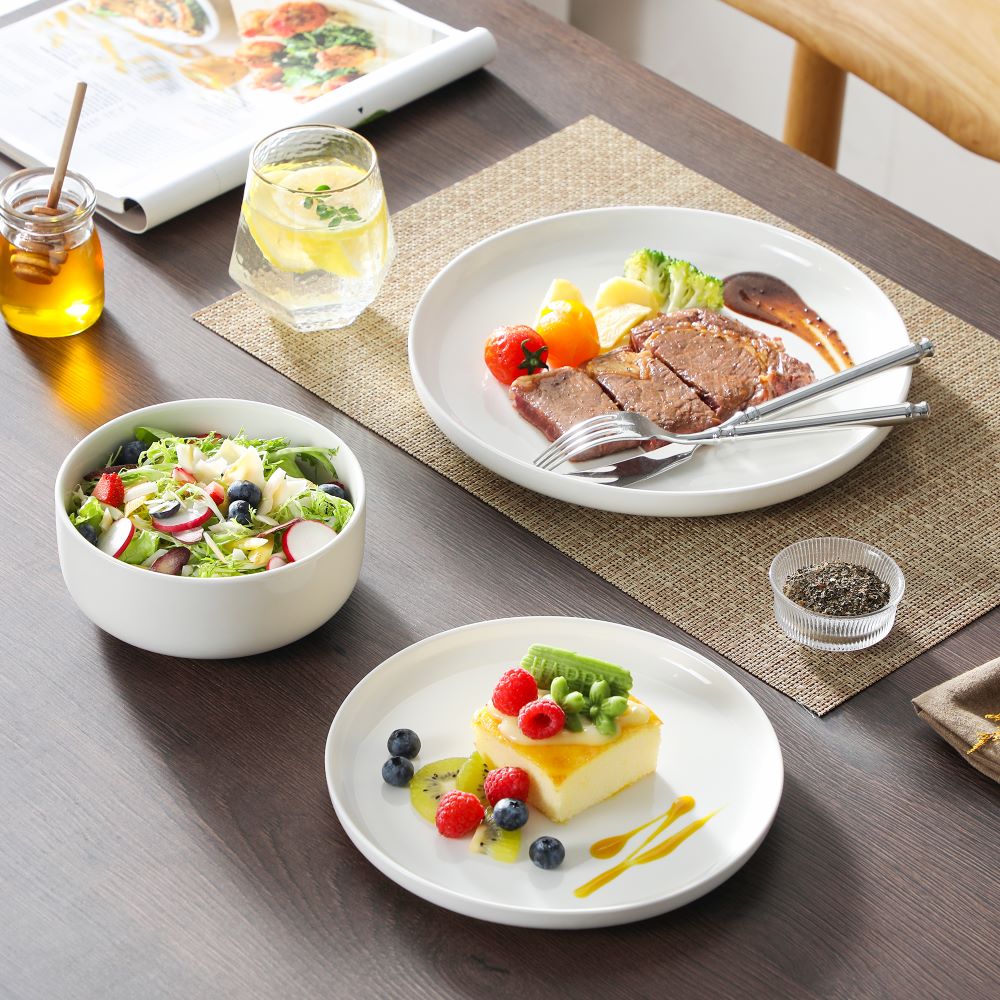 Luna 18 Piece Dinnerware Set for 6 - Image 2