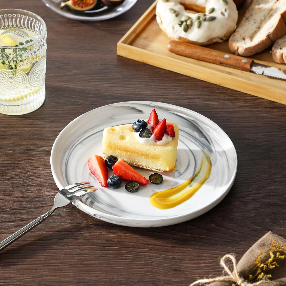 Luna 18 Piece Dinnerware Set for 6 - Image 23