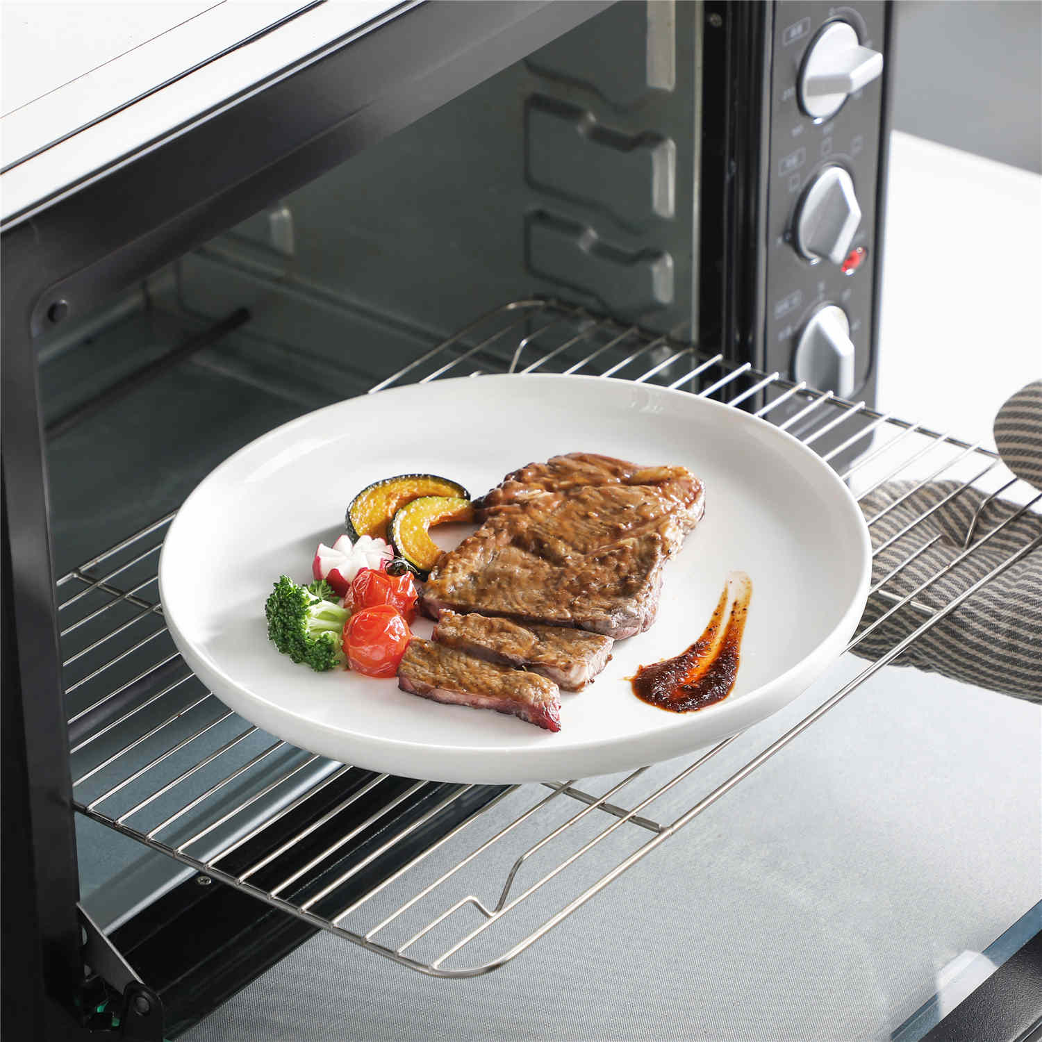 Luna 24 Piece Dinnerware Set - Image 6