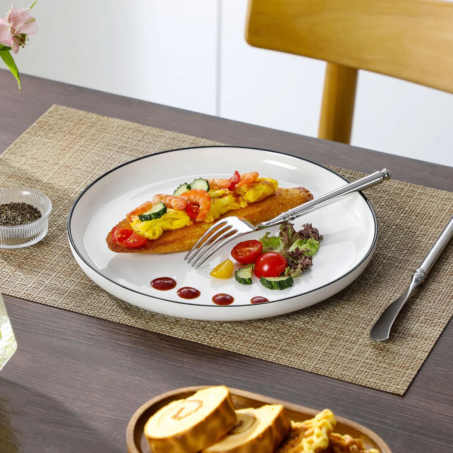 Luna 24 Piece Dinnerware Set for 6 - Image 11