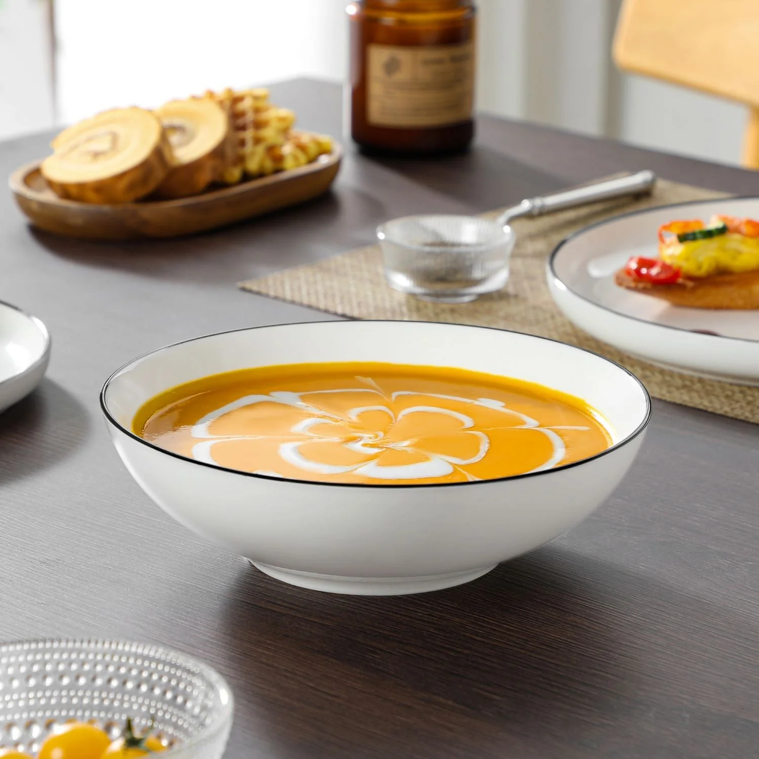 Luna 24 Piece Dinnerware Set for 6 - Image 15