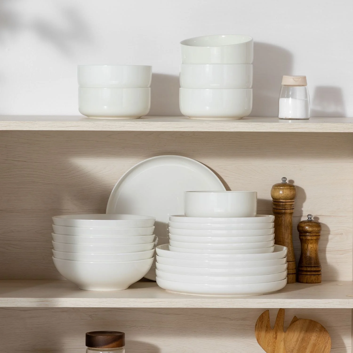 Luna 24 Piece Dinnerware Set for 6 - Image 8