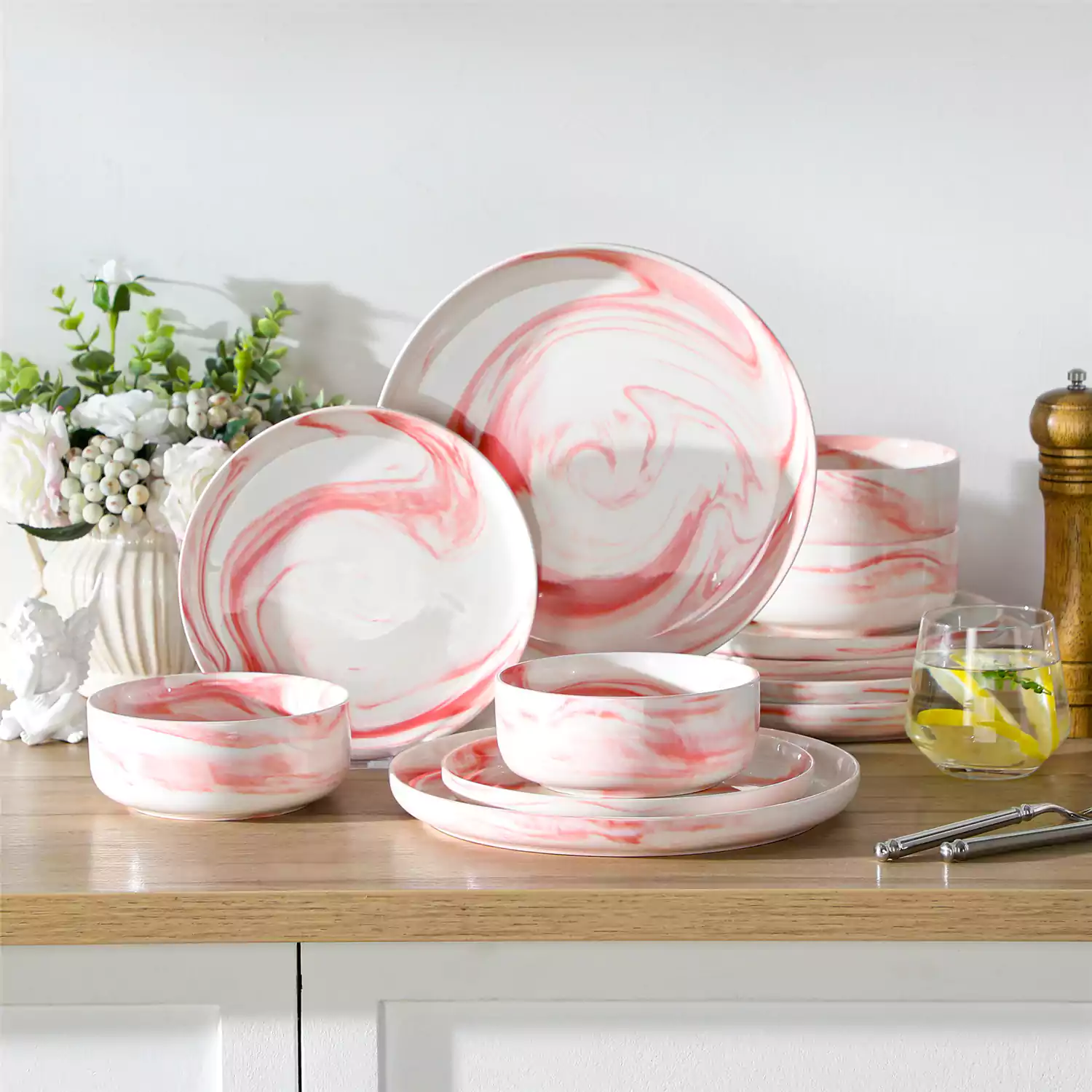 Luna 24 Piece Dinnerware Set for 8 - Image 24