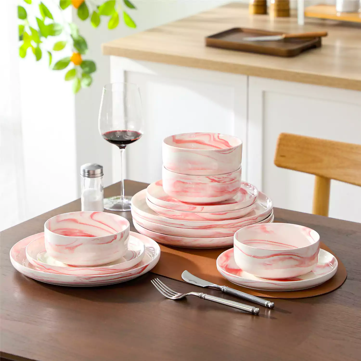 Luna 24 Piece Dinnerware Set for 8 - Image 27