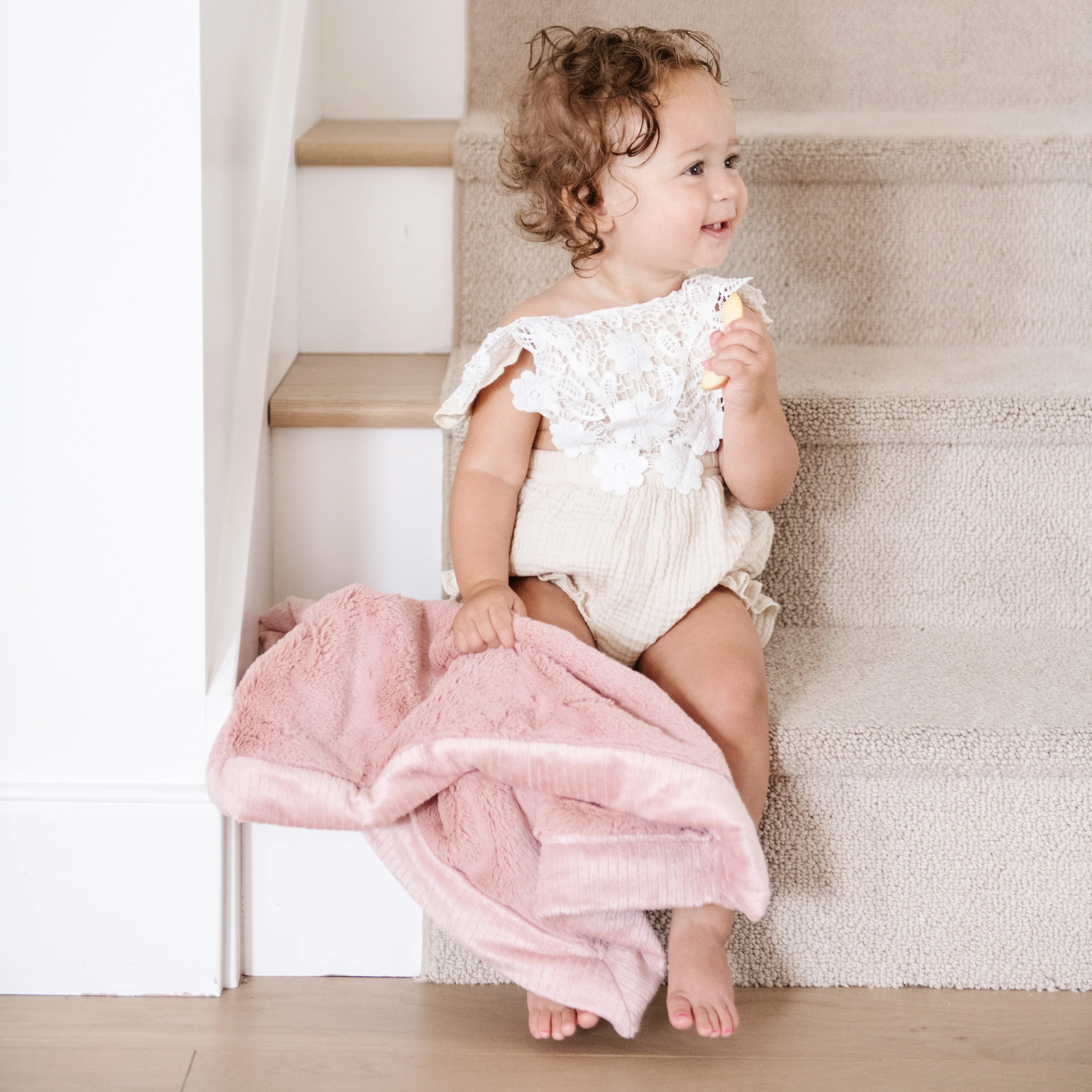Lush Mini Blankets by Saranoni - Image 3