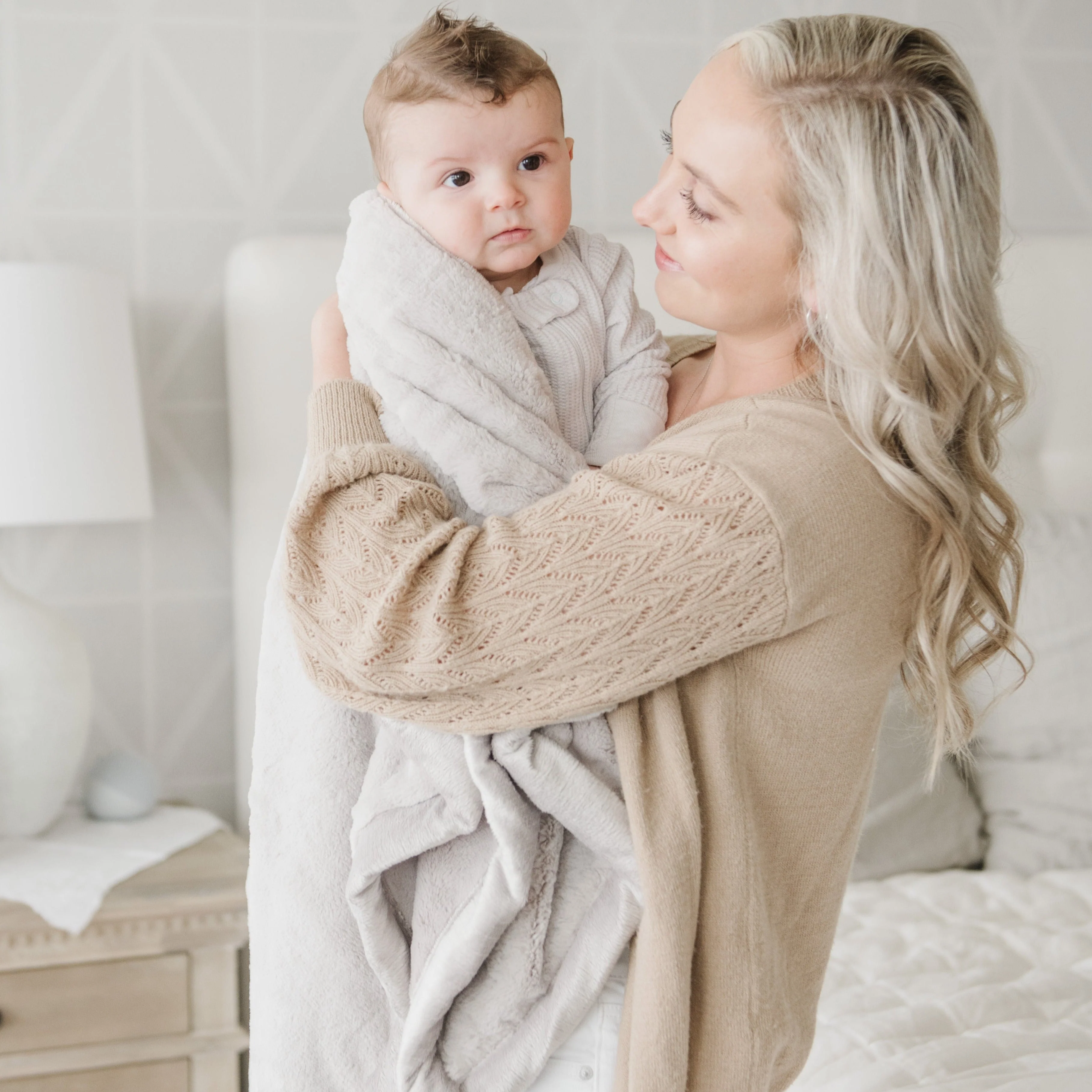 Lush Receiving Blanket 30x40 Inch by Saranoni - Image 6