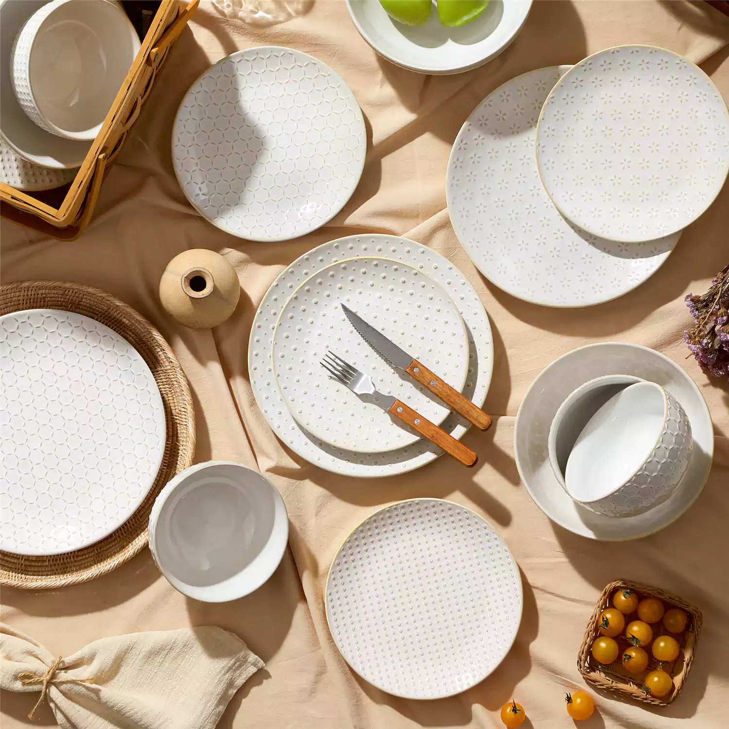 Lydia 16 Piece Antique White Dinnerware Set - Image 81