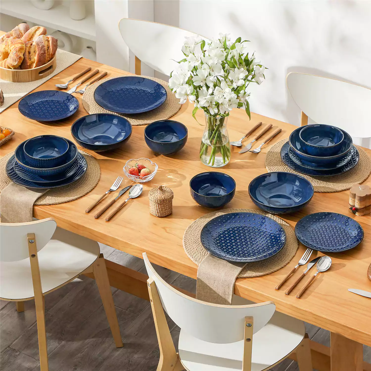 Lydia 16 Piece Starry Blue Dinnerware Set - Image 76