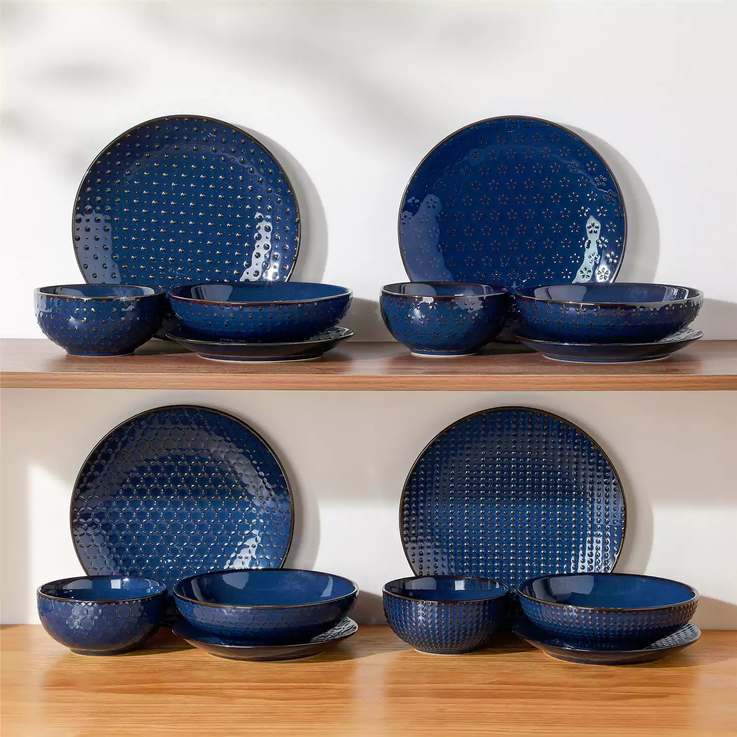 Lydia 16 Piece Starry Blue Dinnerware Set - Image 86