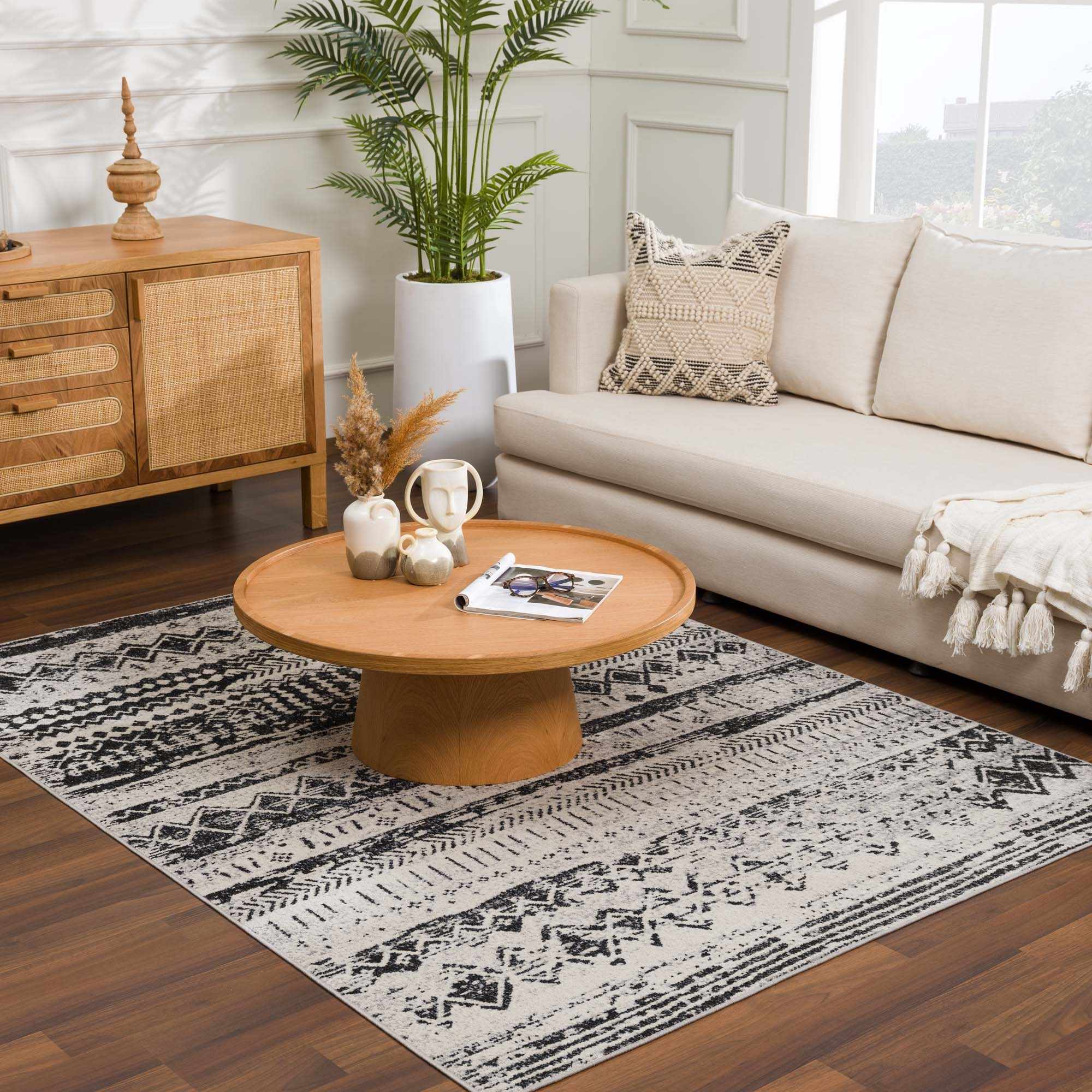 Lyssons Washable Area Rug - Image 3
