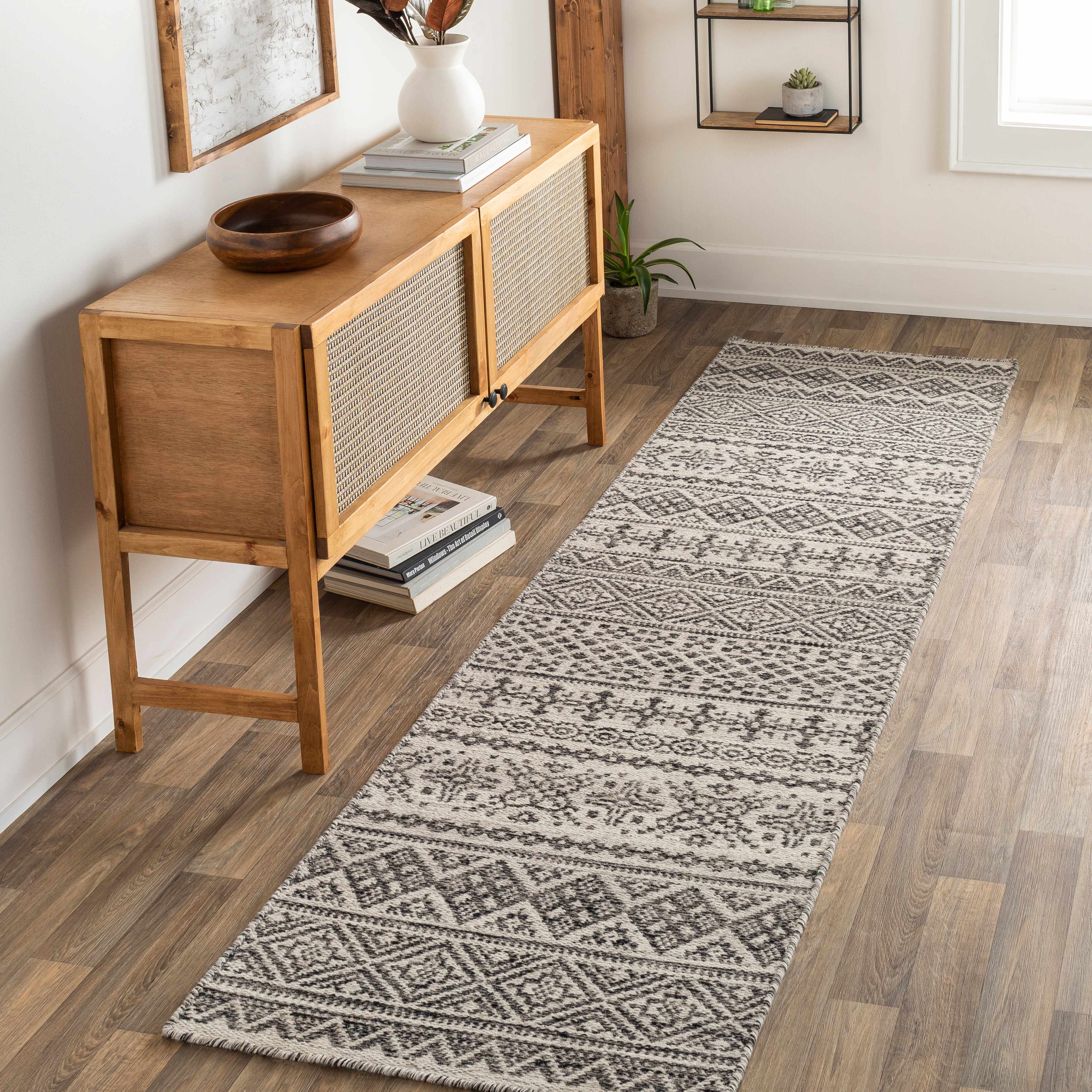 Mababanaba Area Carpet - Clearance - Image 10