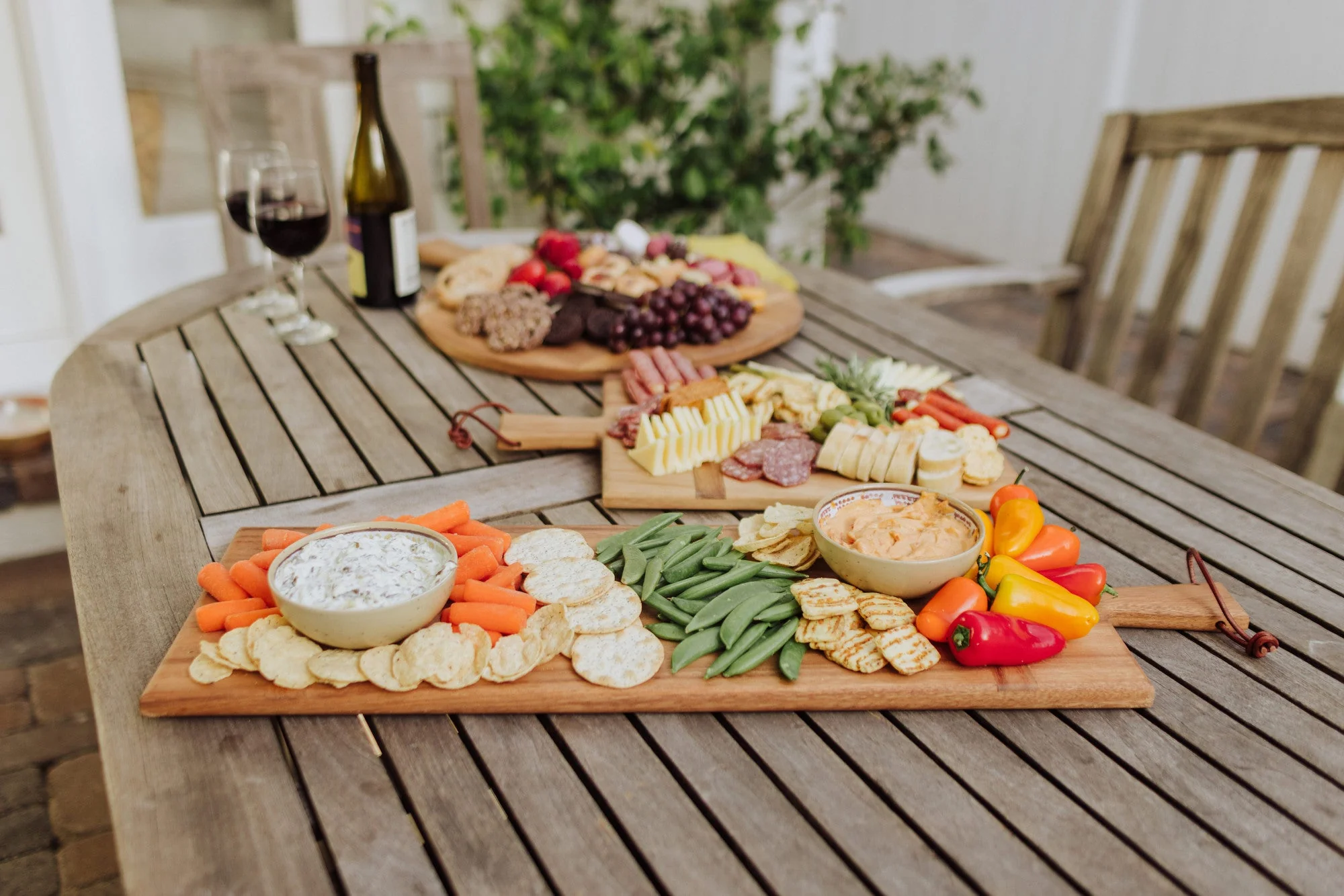 Madera Rectangular Long Charcuterie Board - 29" x 9" - Image 8