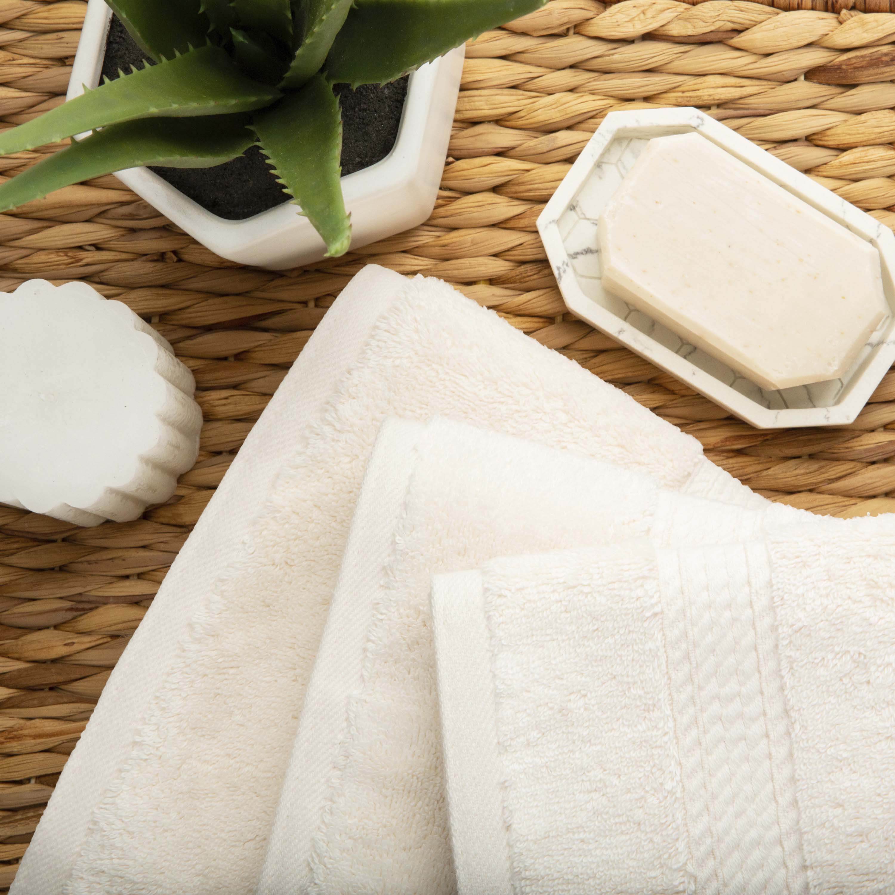 Madison Egyptian Cotton Plush Heavyweight 3 Piece Towel Set - Image 18