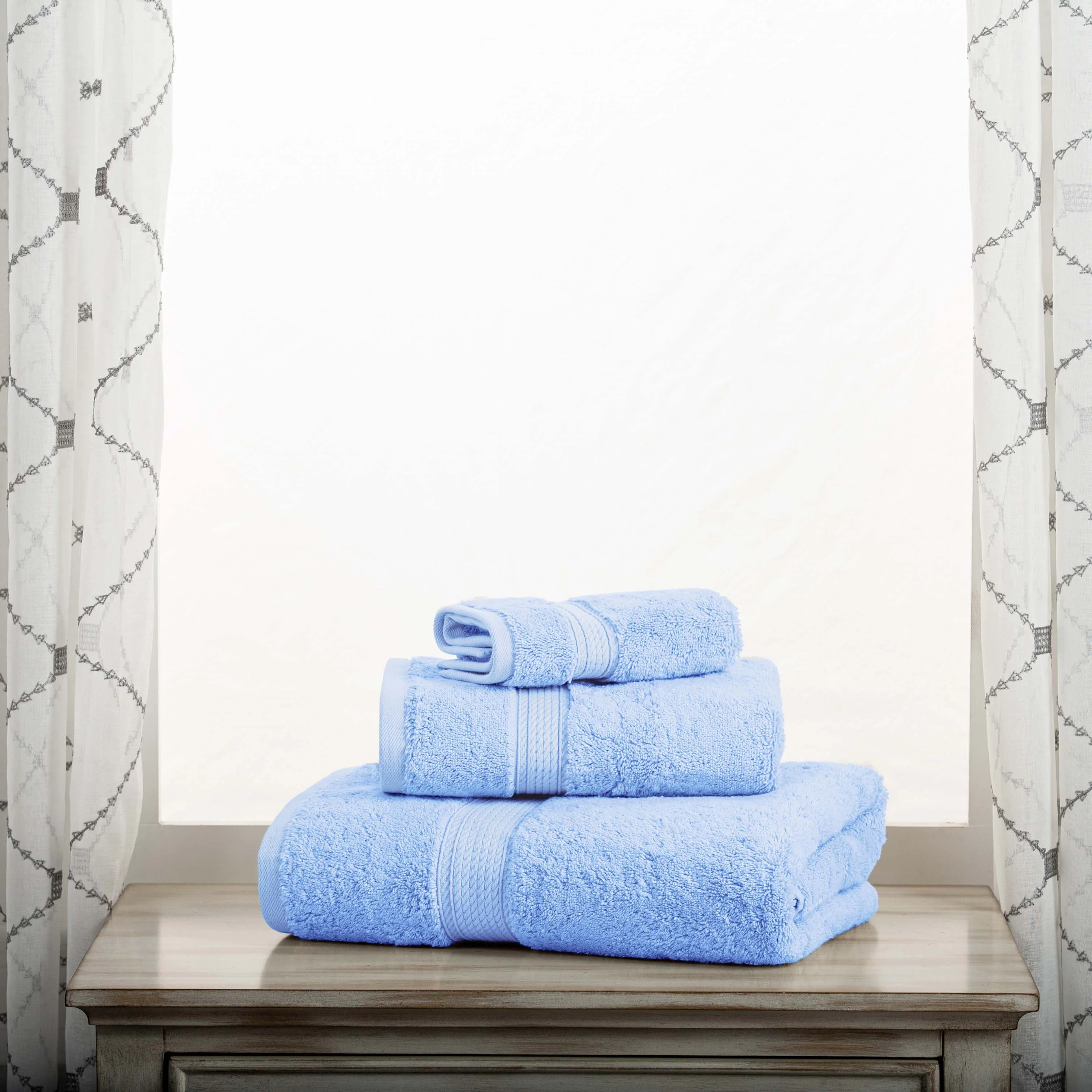 Madison Egyptian Cotton Plush Heavyweight 3 Piece Towel Set - Image 9