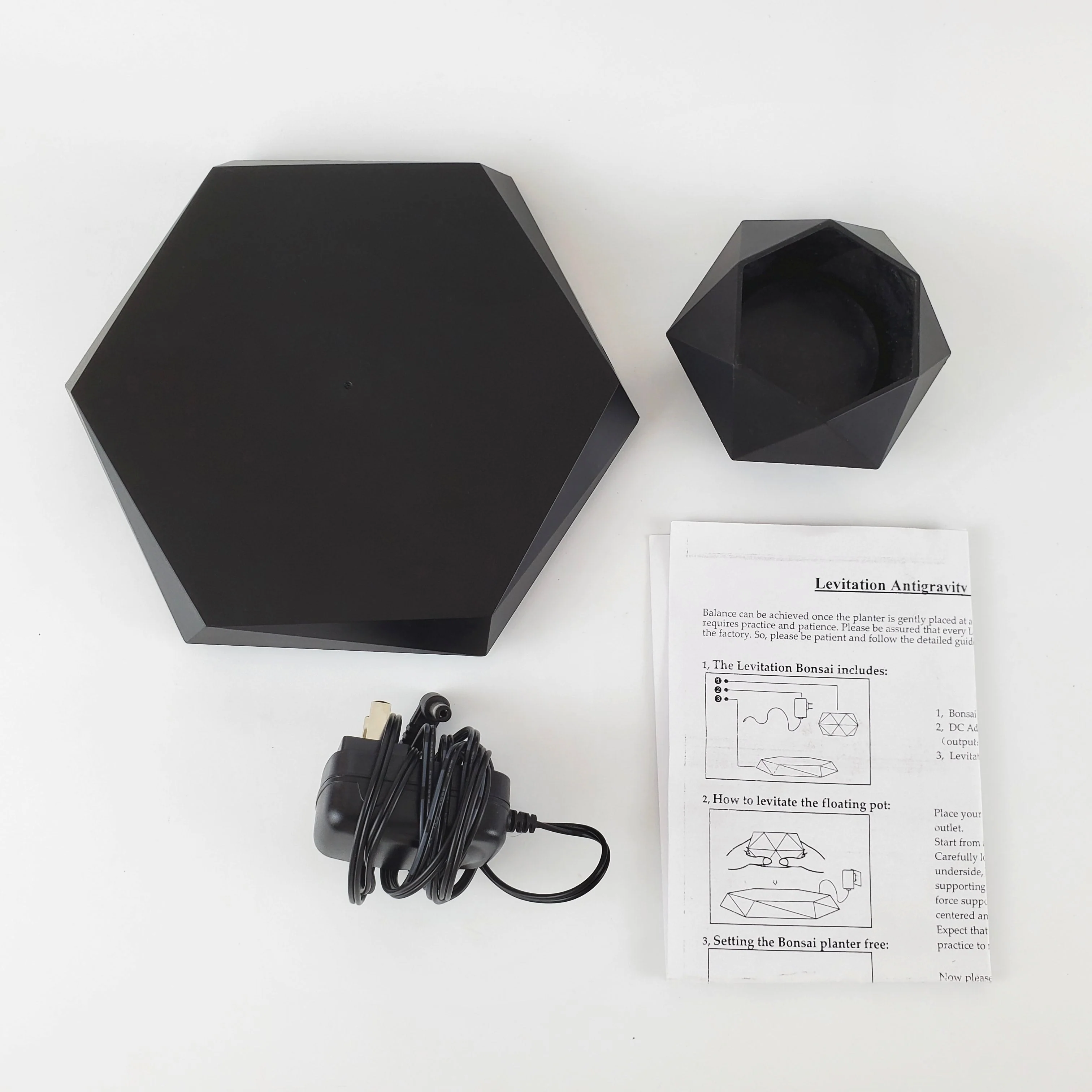 Magnetic Levitating Plant Pot – Rotating Floating Geometric Bonsai Planter Indoor - Image 4