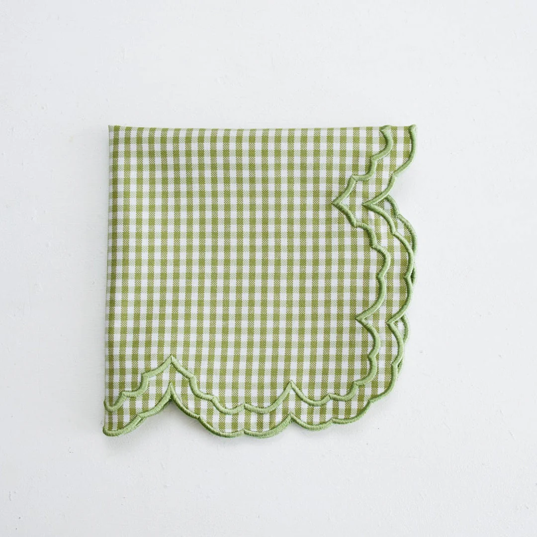 MAGNOLIA GINGHAM GREEN SCALLOPED FABRIC PLACEMAT NAPKIN SET - Image 3