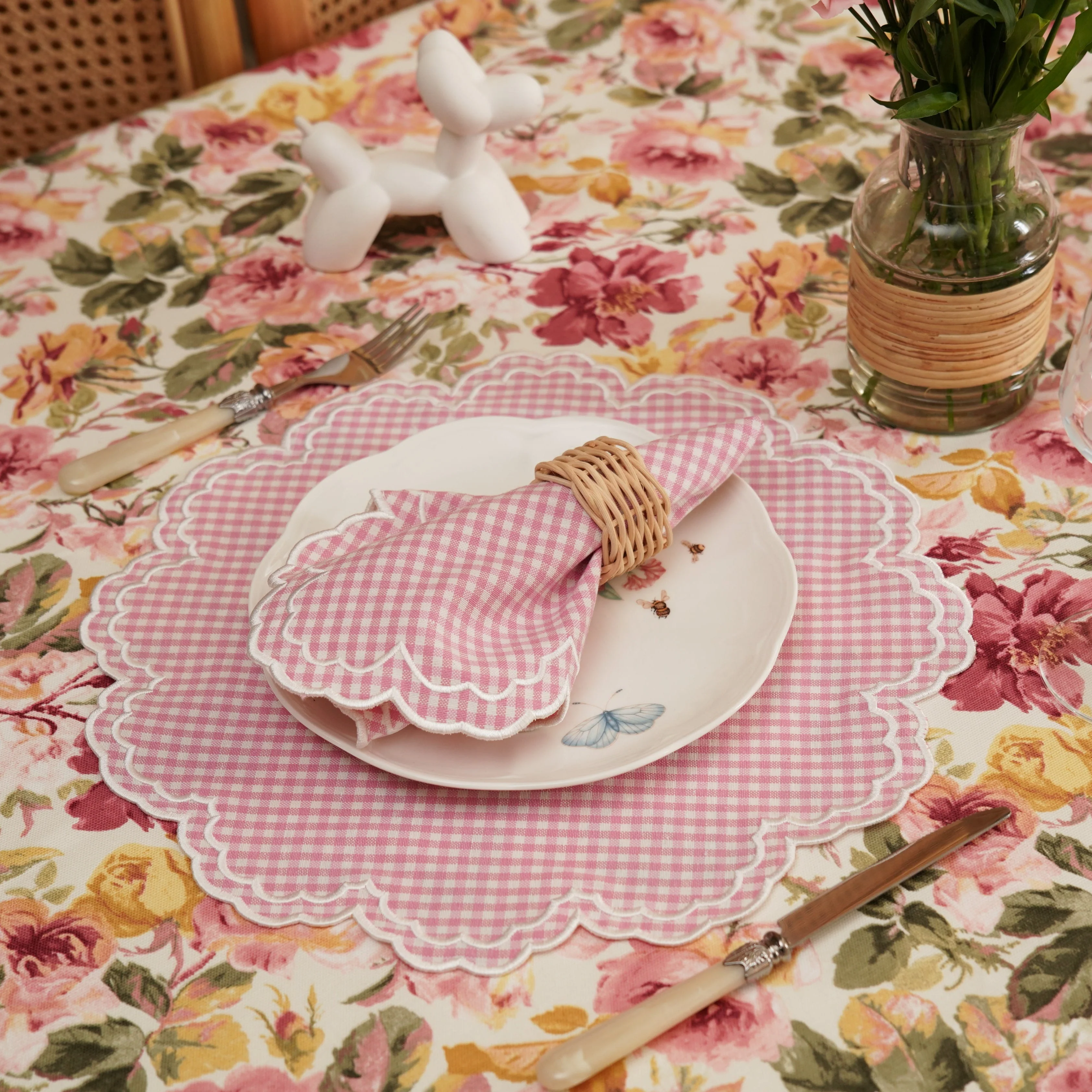 MAGNOLIA GINGHAM PINK WHITE TRIM FABRIC PLACEMAT NAPKIN SET - Image 6