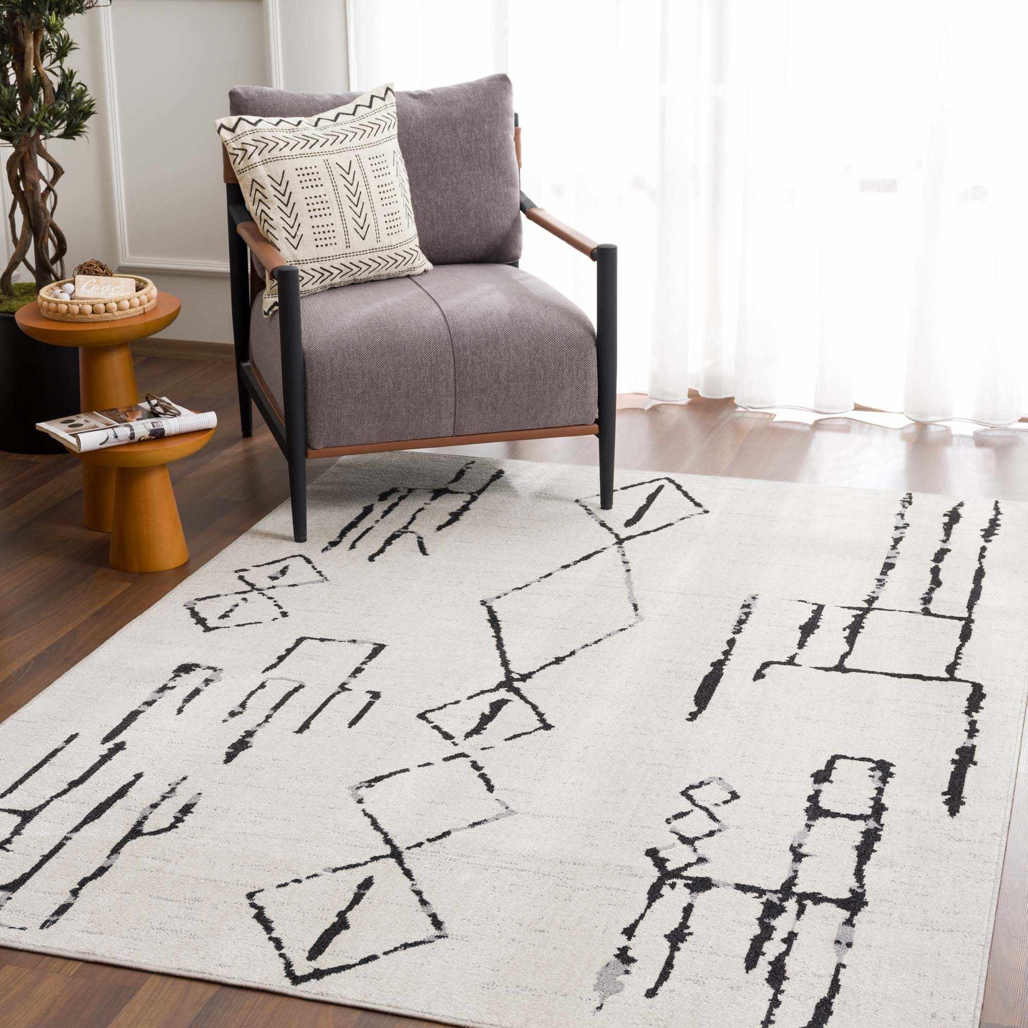 Maguyam Washable Area Rug - Clearance - Image 4